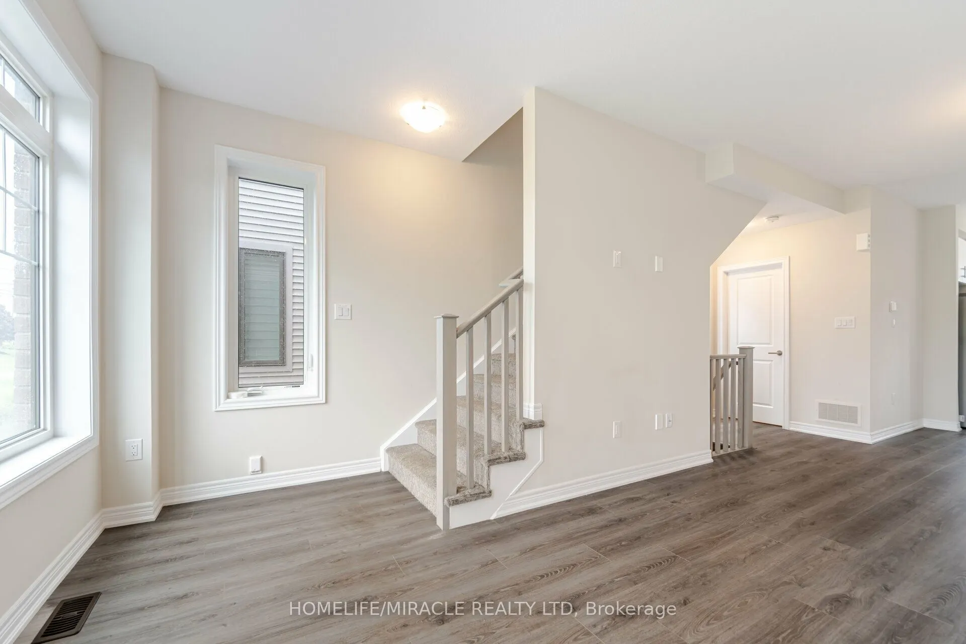 10 Birmingham Drive E, #70