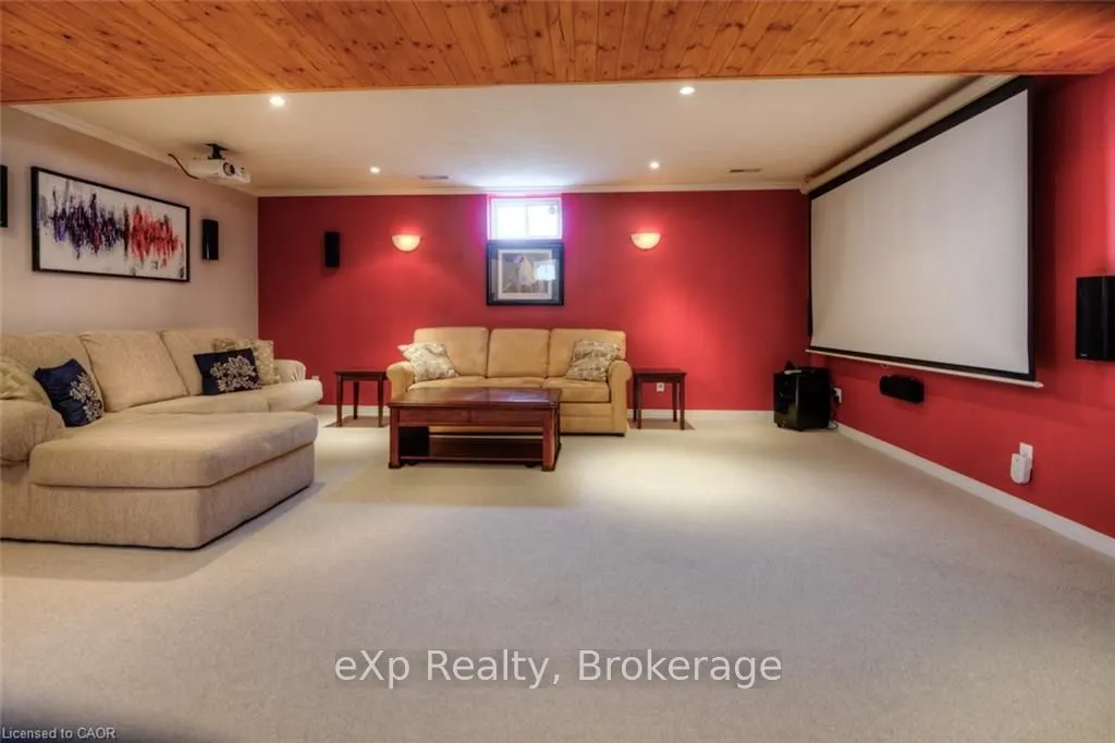 543 Chesapeake Crescent