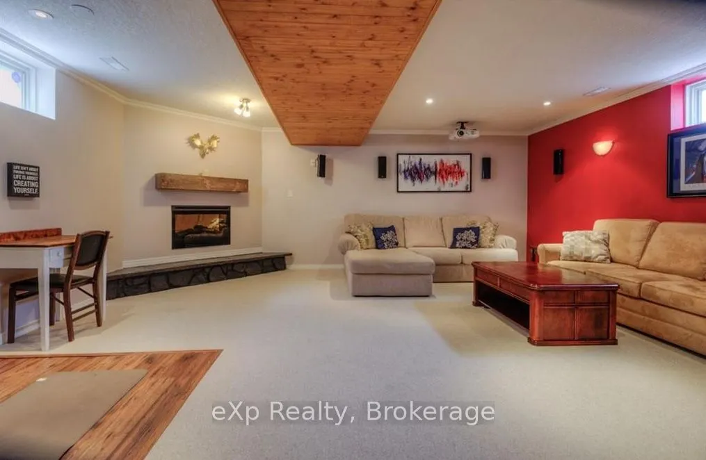 543 Chesapeake Crescent