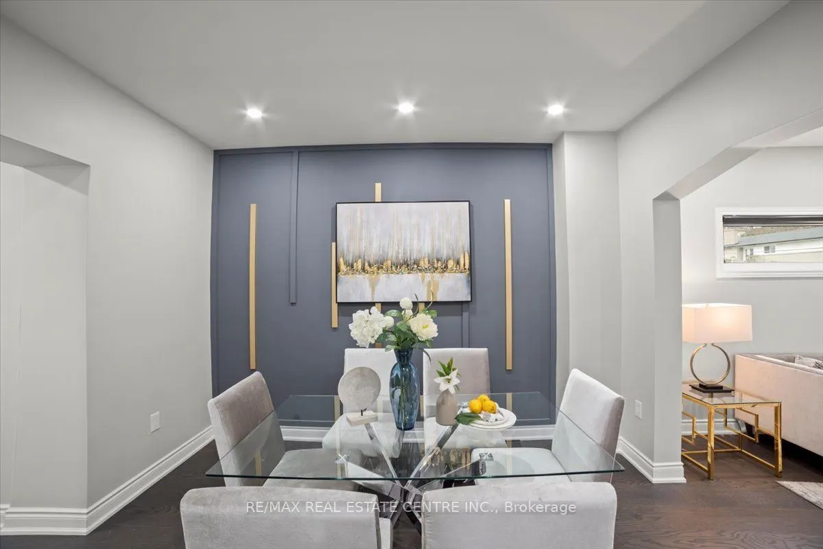 401 Fountain Street S