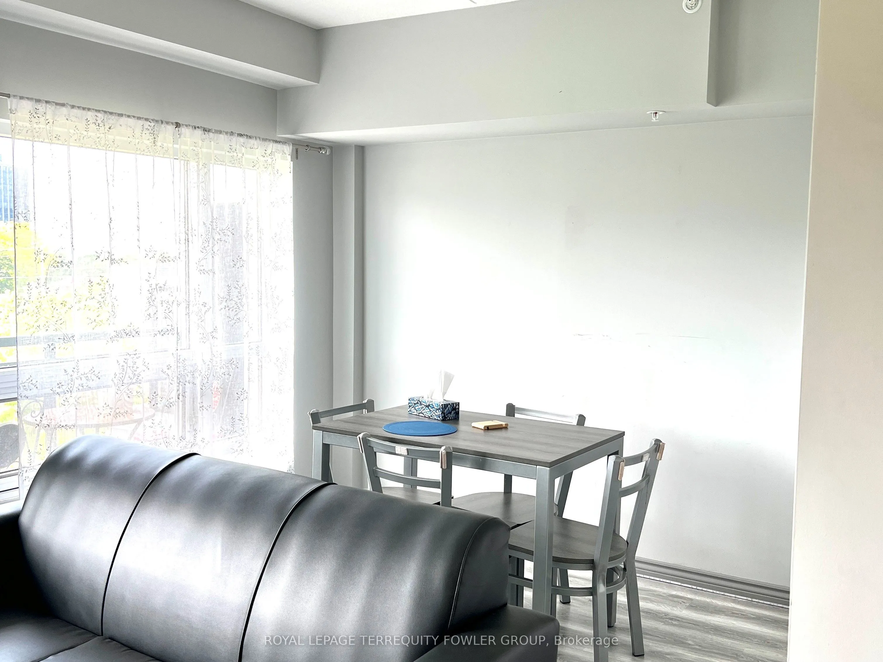 275 Larch Street, #606