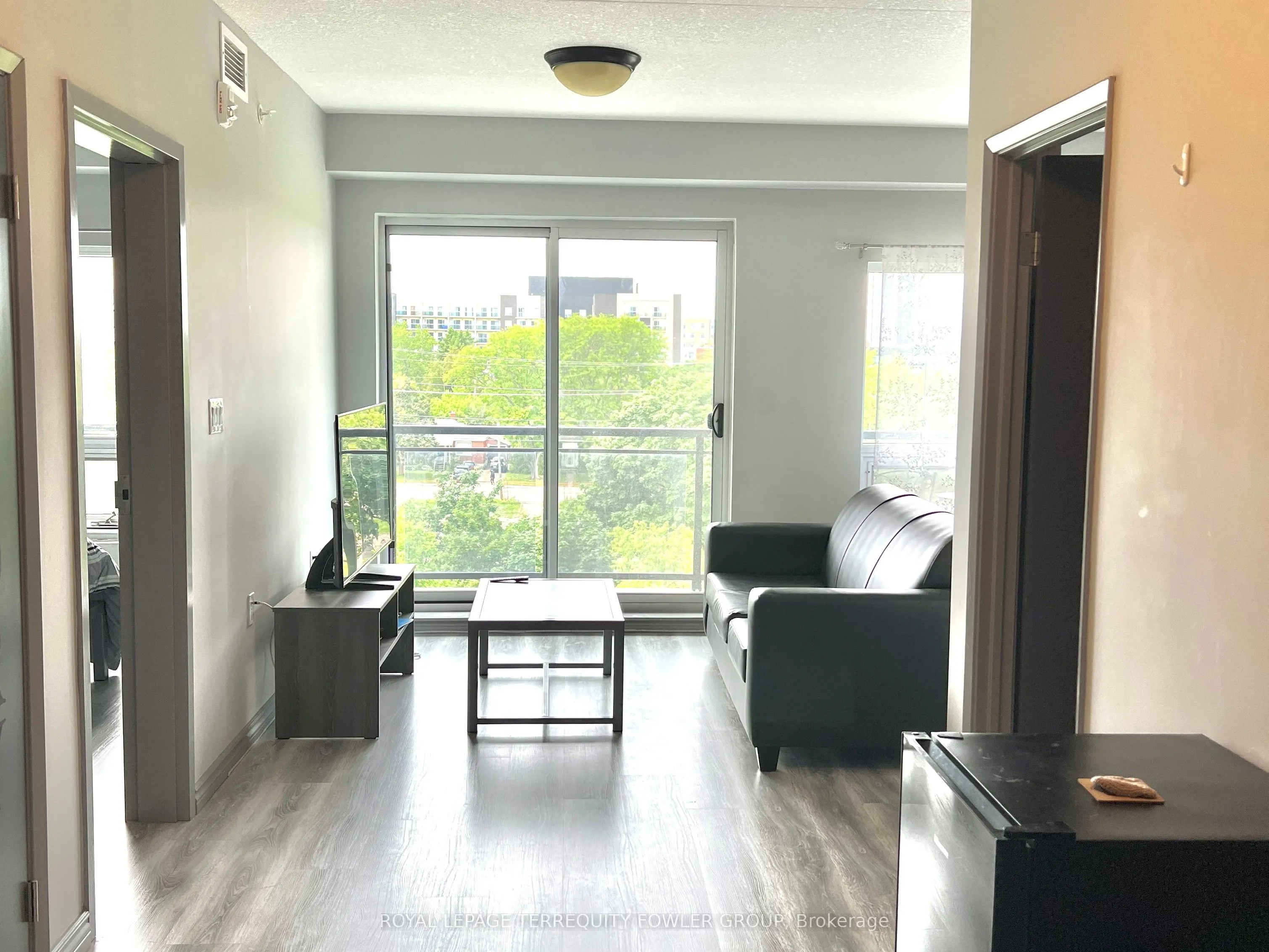 275 Larch Street, #606