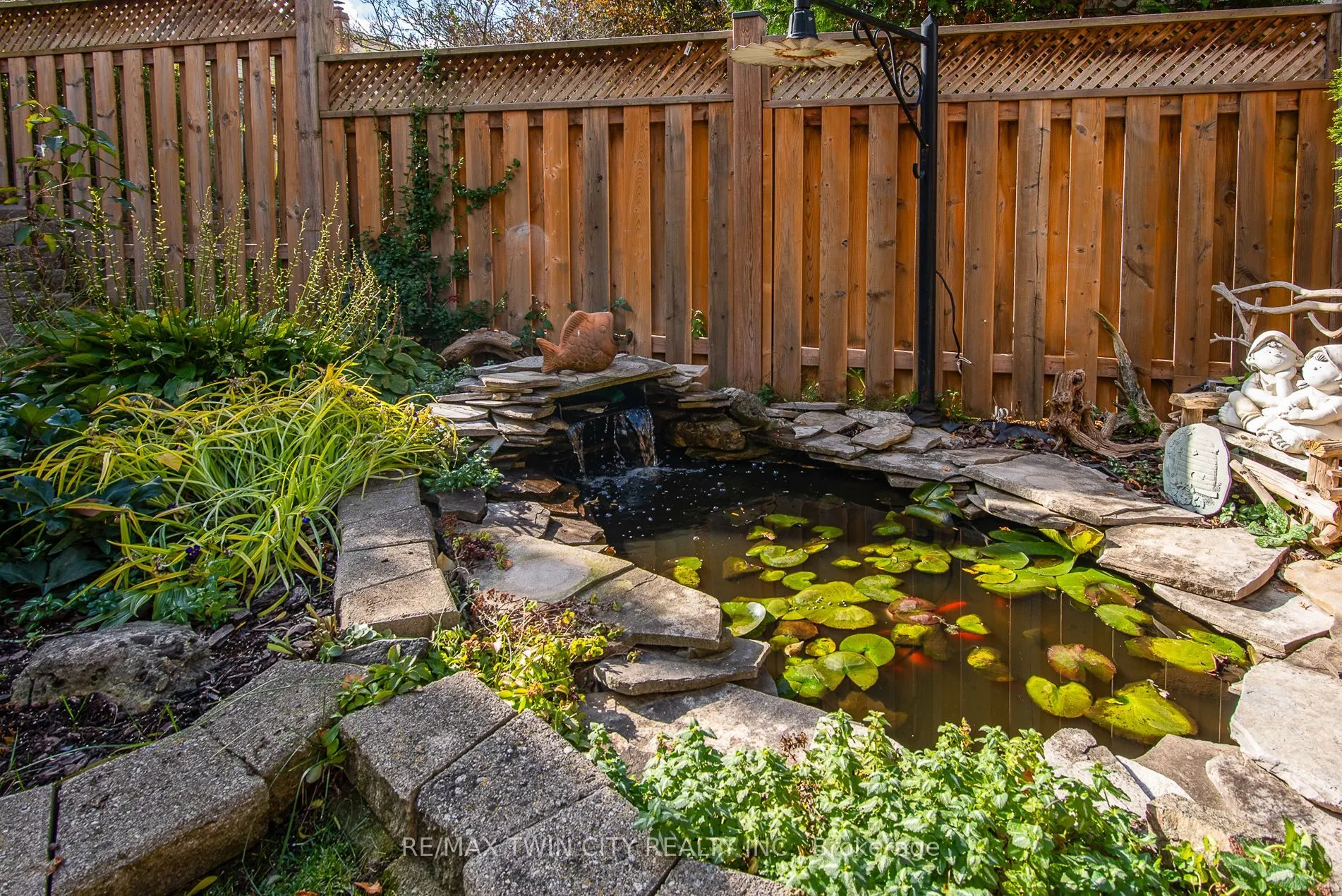 491 Appledale Crescent