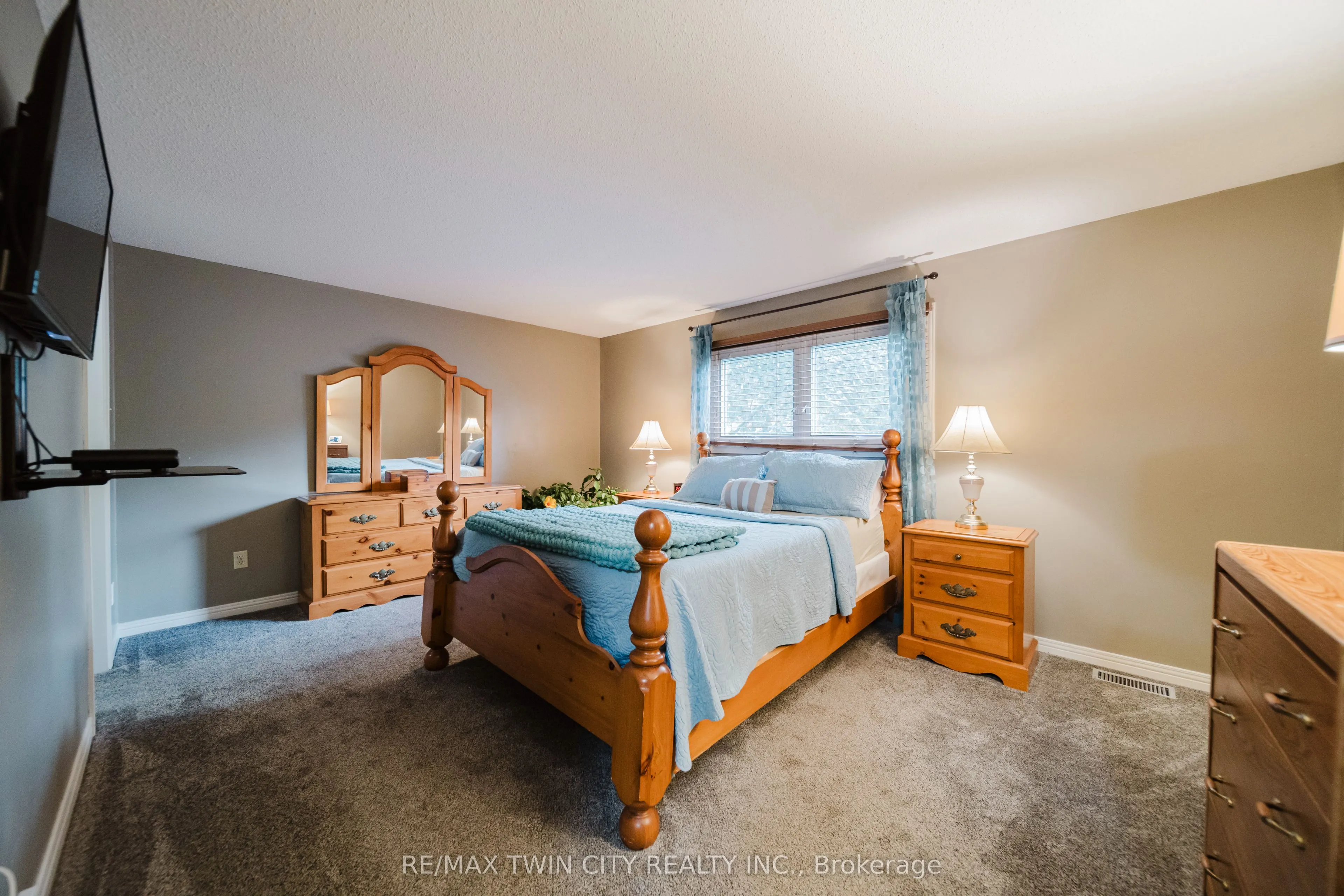 491 Appledale Crescent