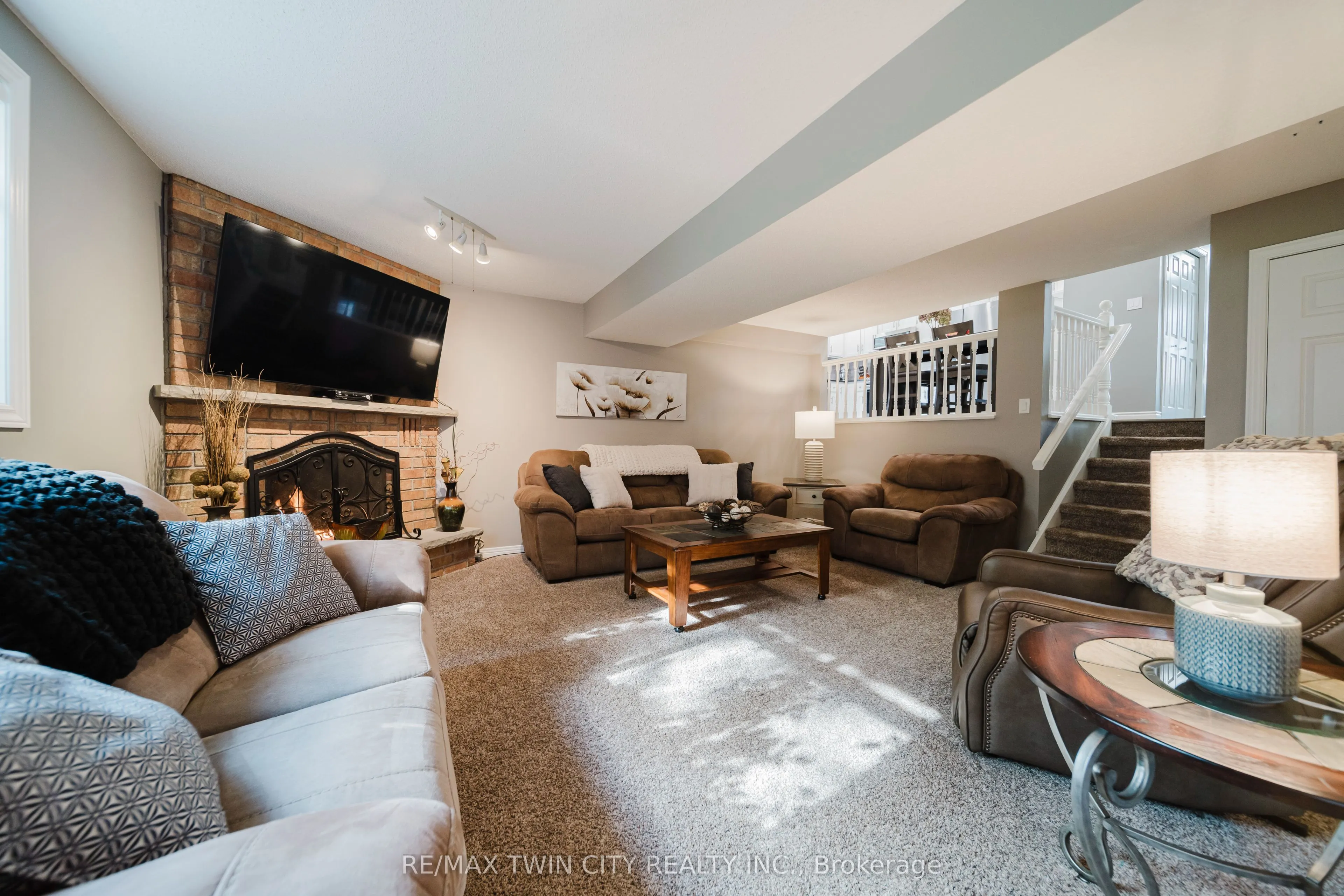 491 Appledale Crescent