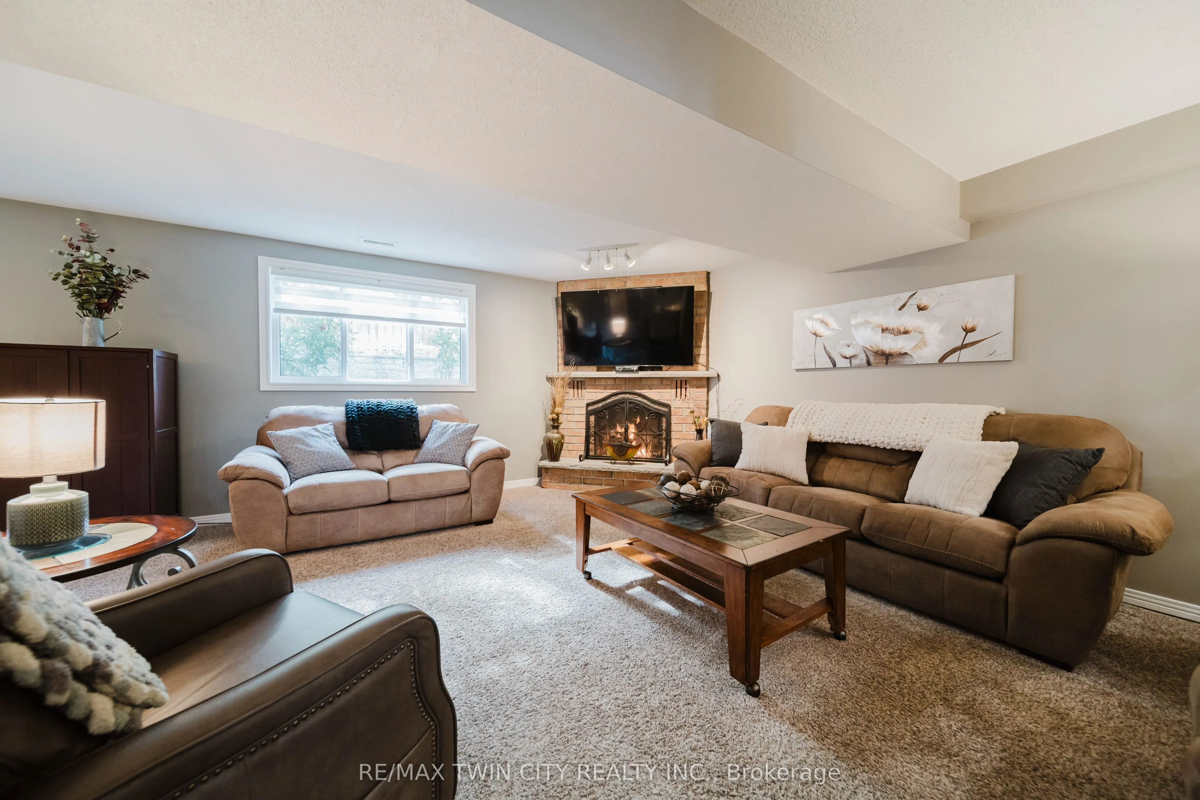 491 Appledale Crescent