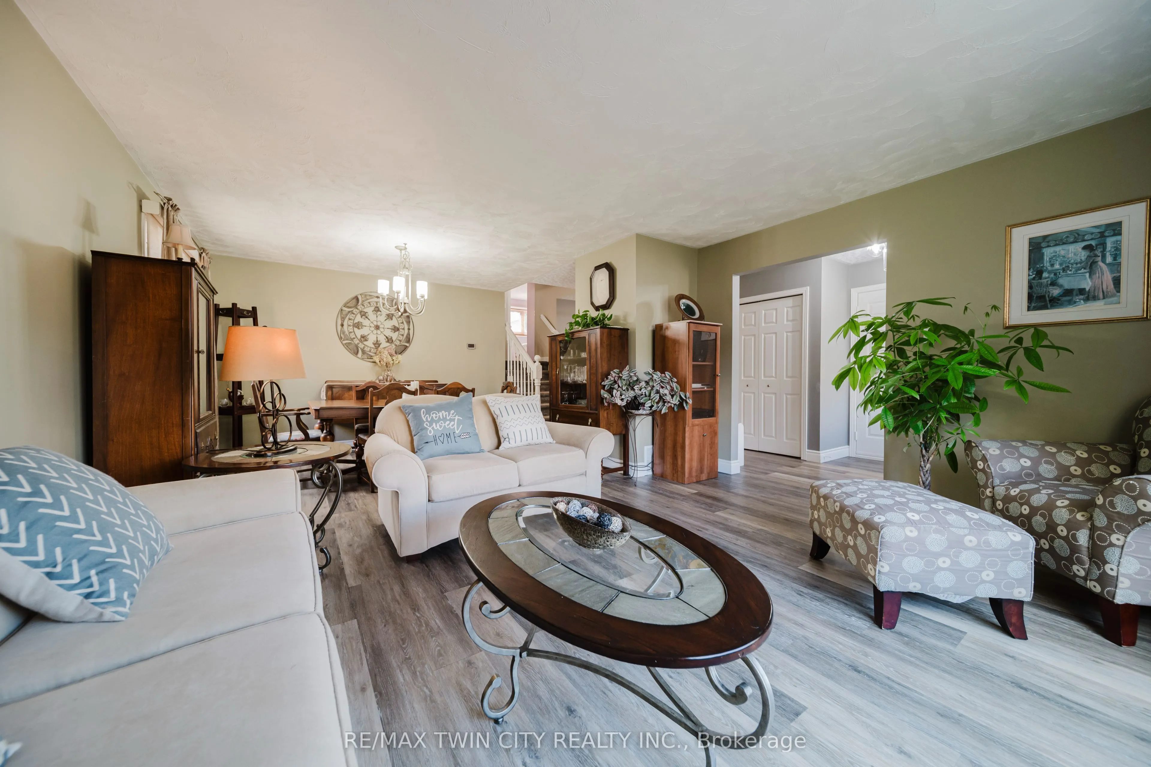 491 Appledale Crescent