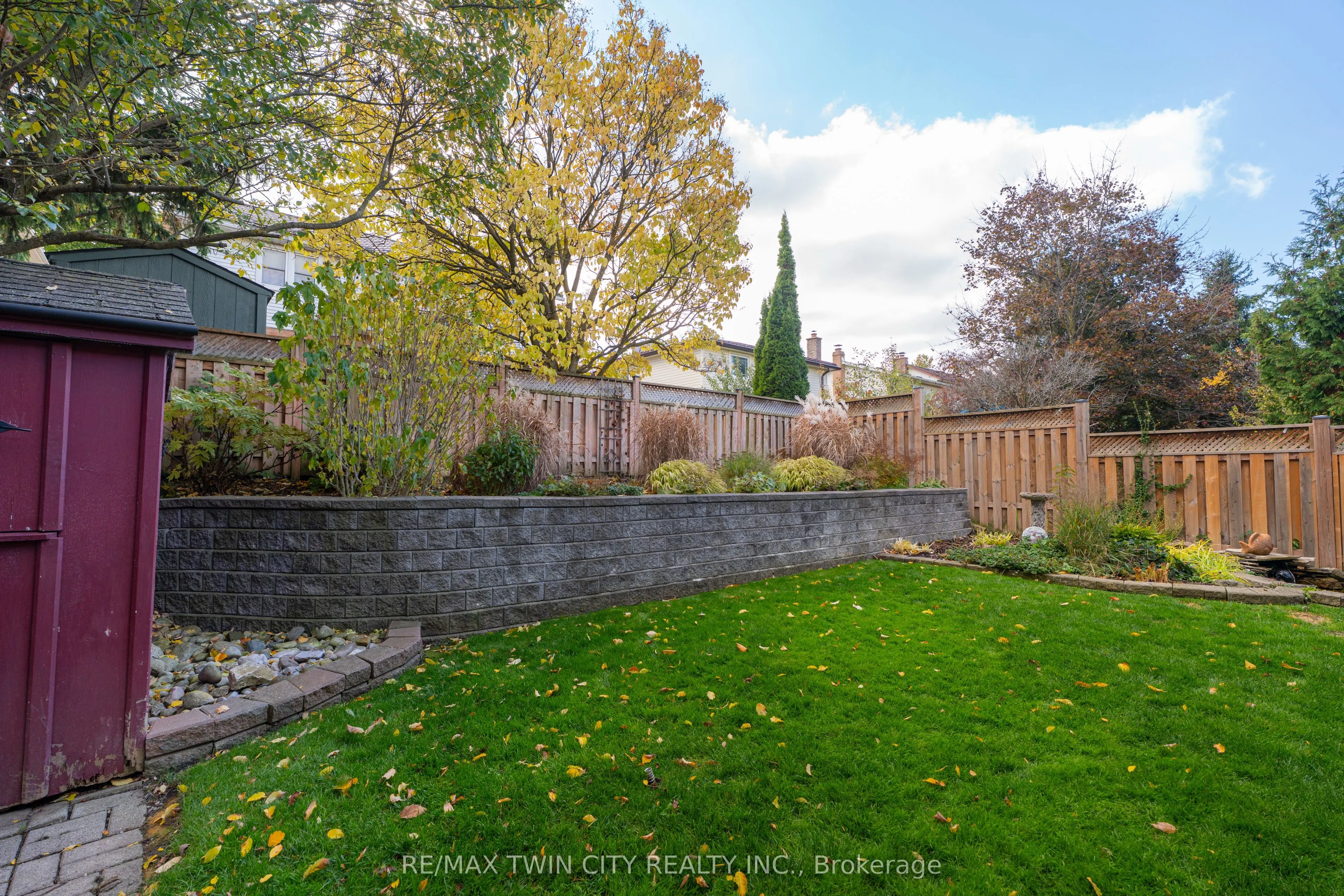 491 Appledale Crescent