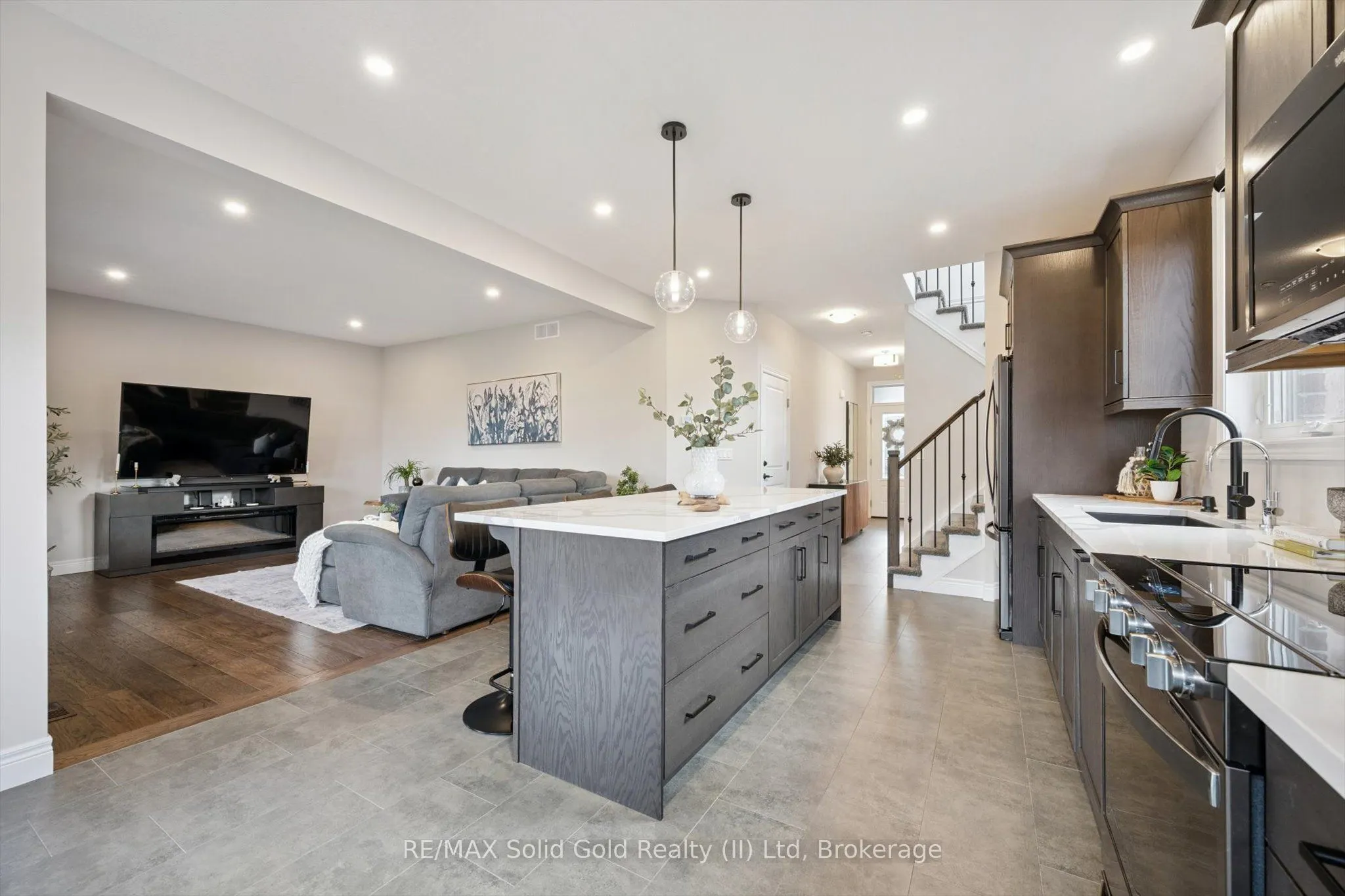 123 Tristan Crescent