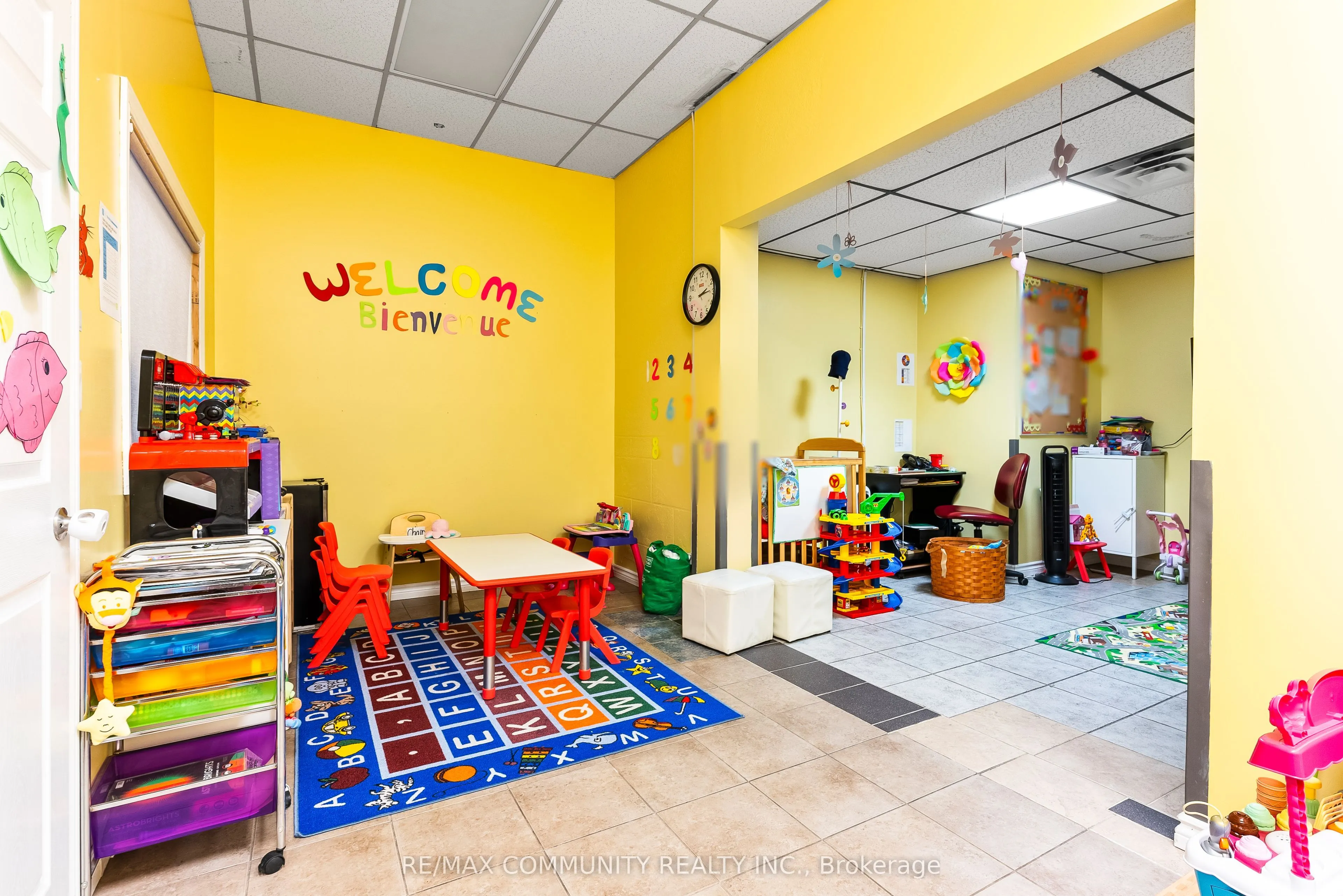 1378 Ouellette Avenue