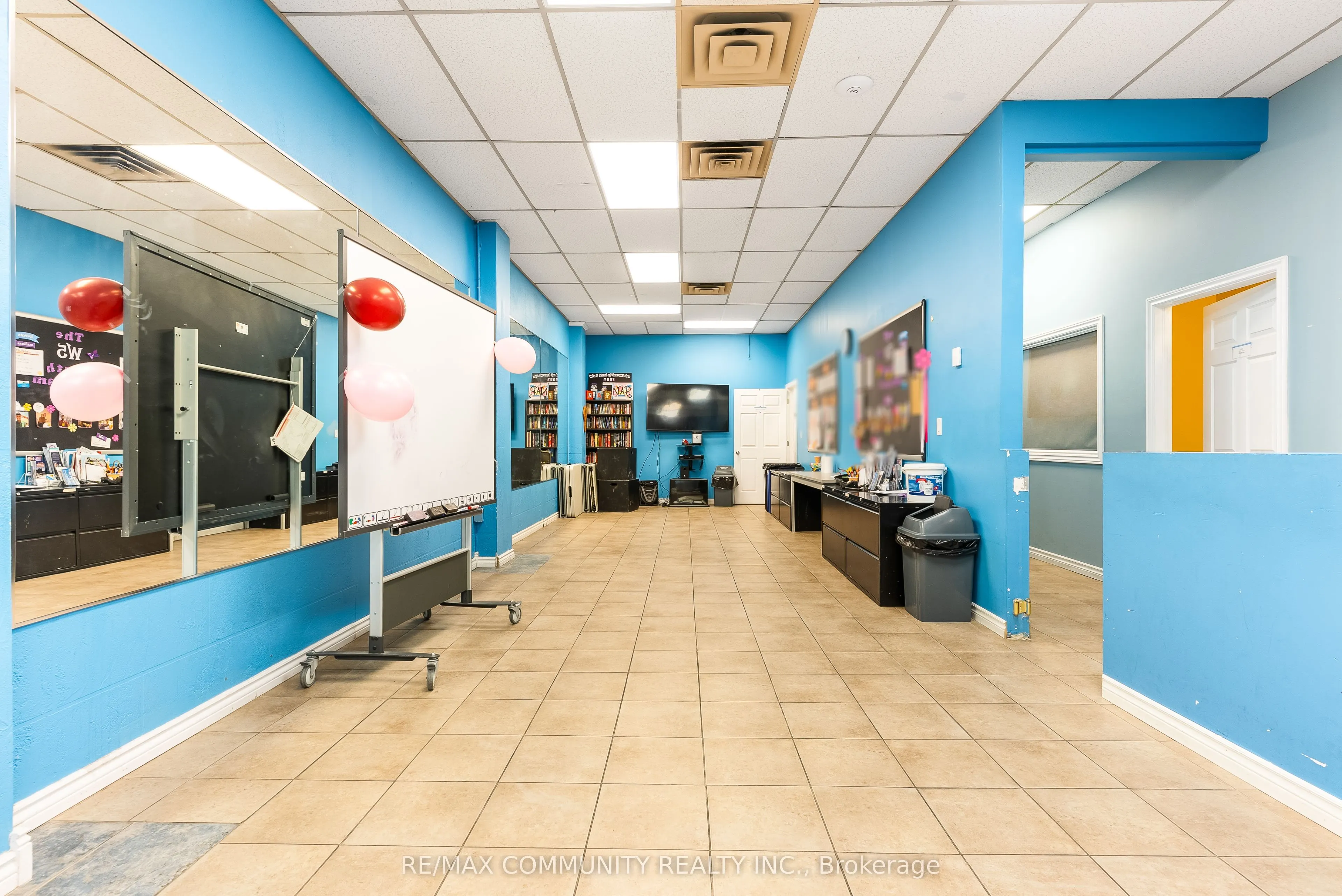 1378 Ouellette Avenue