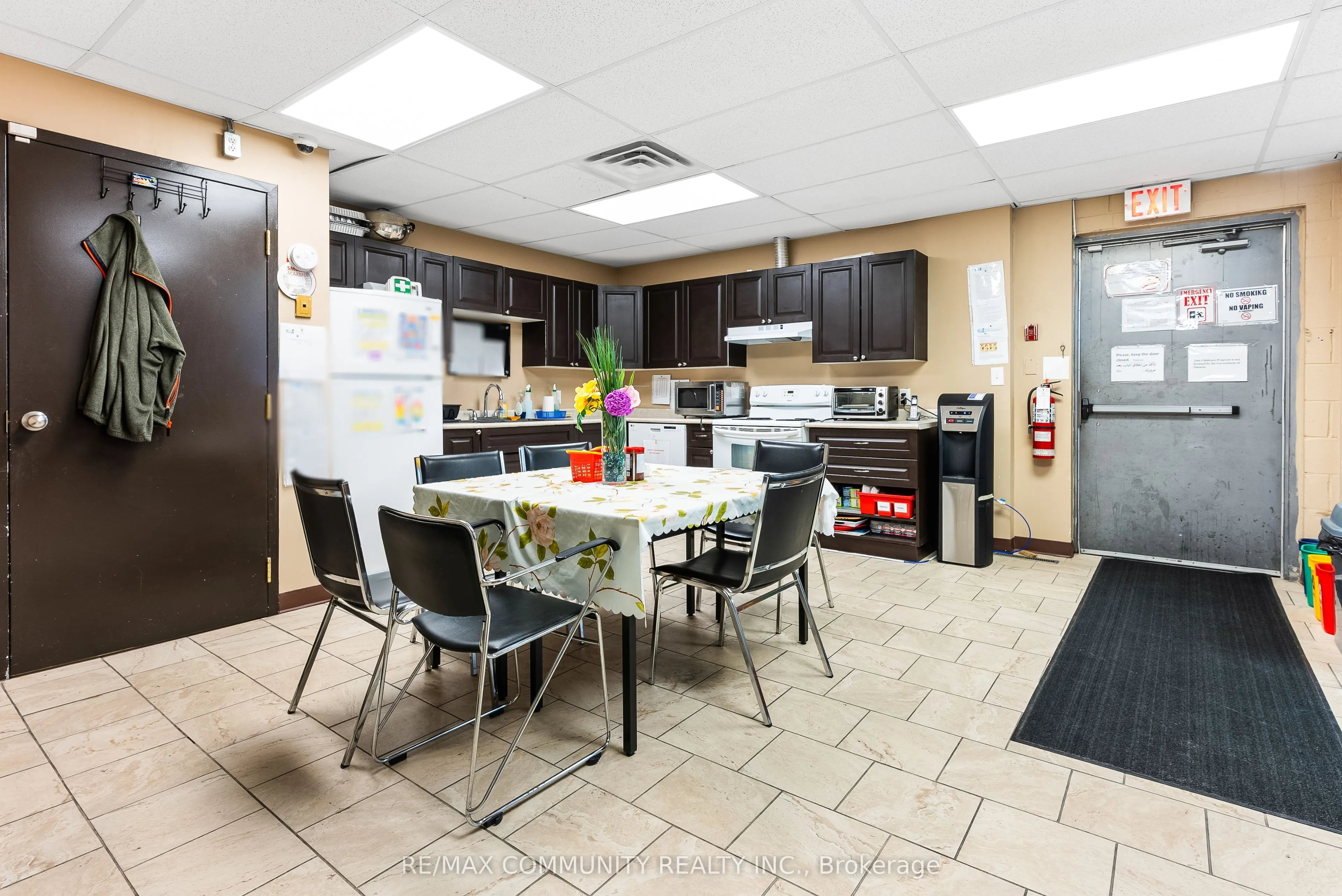 1378 Ouellette Avenue