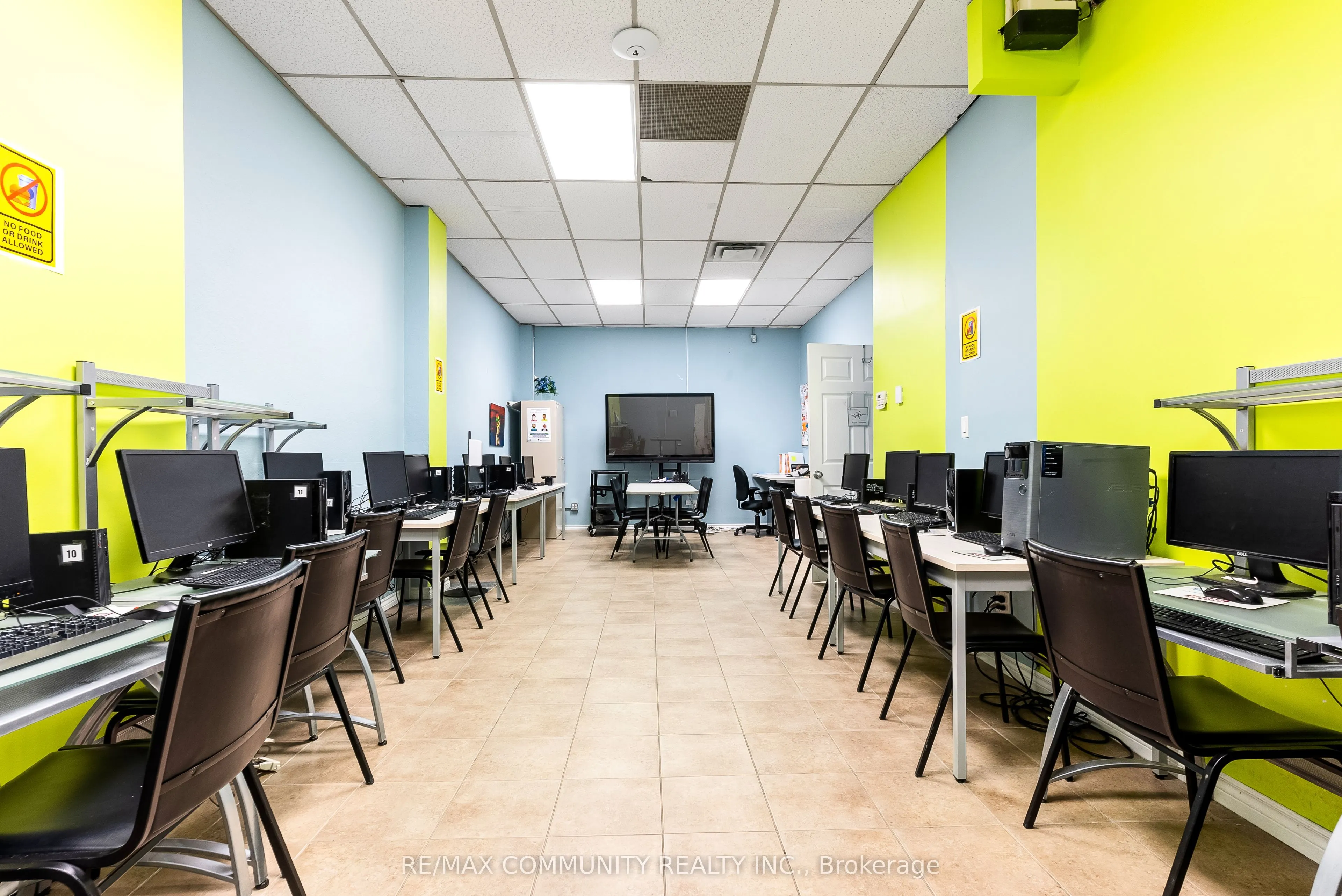 1378 Ouellette Avenue