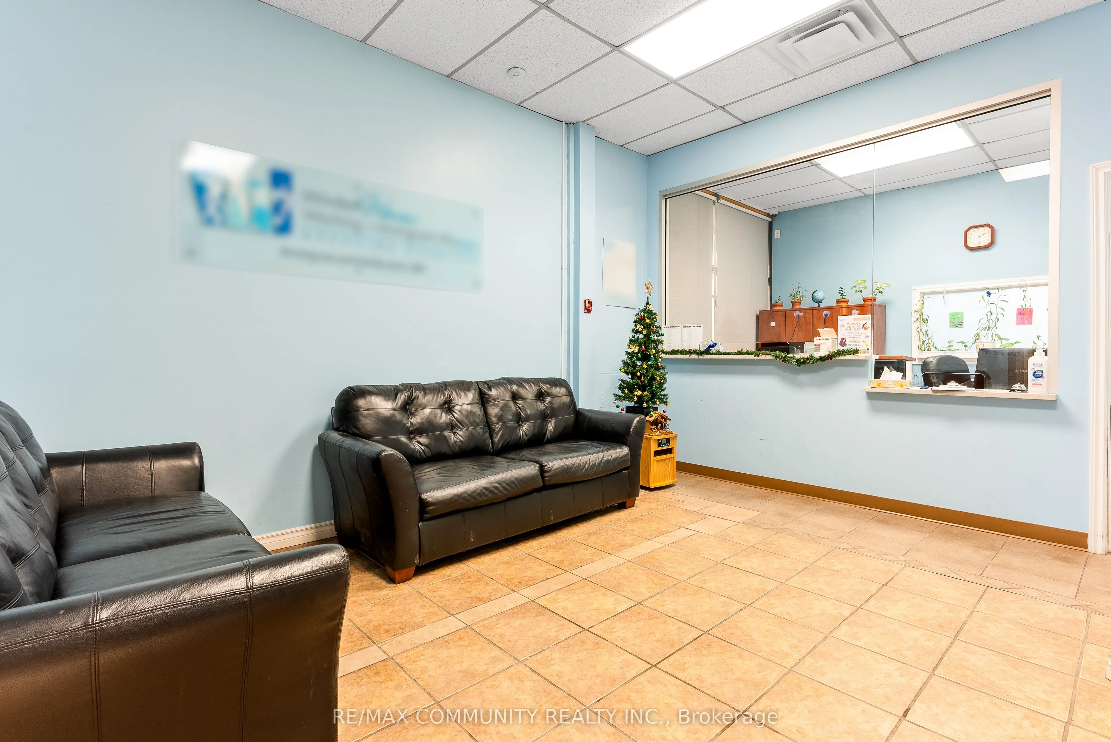 1378 Ouellette Avenue