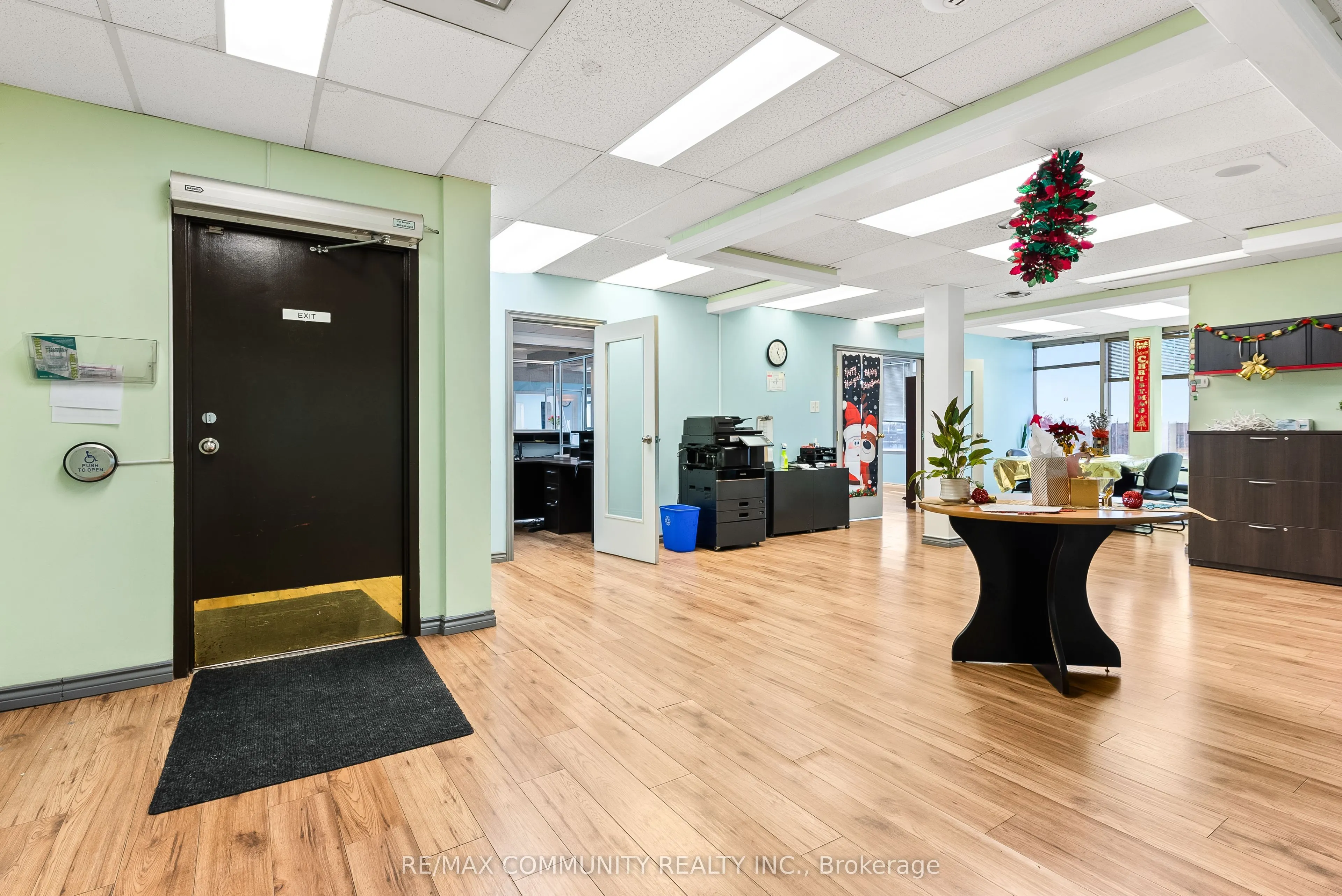 1378 Ouellette Avenue