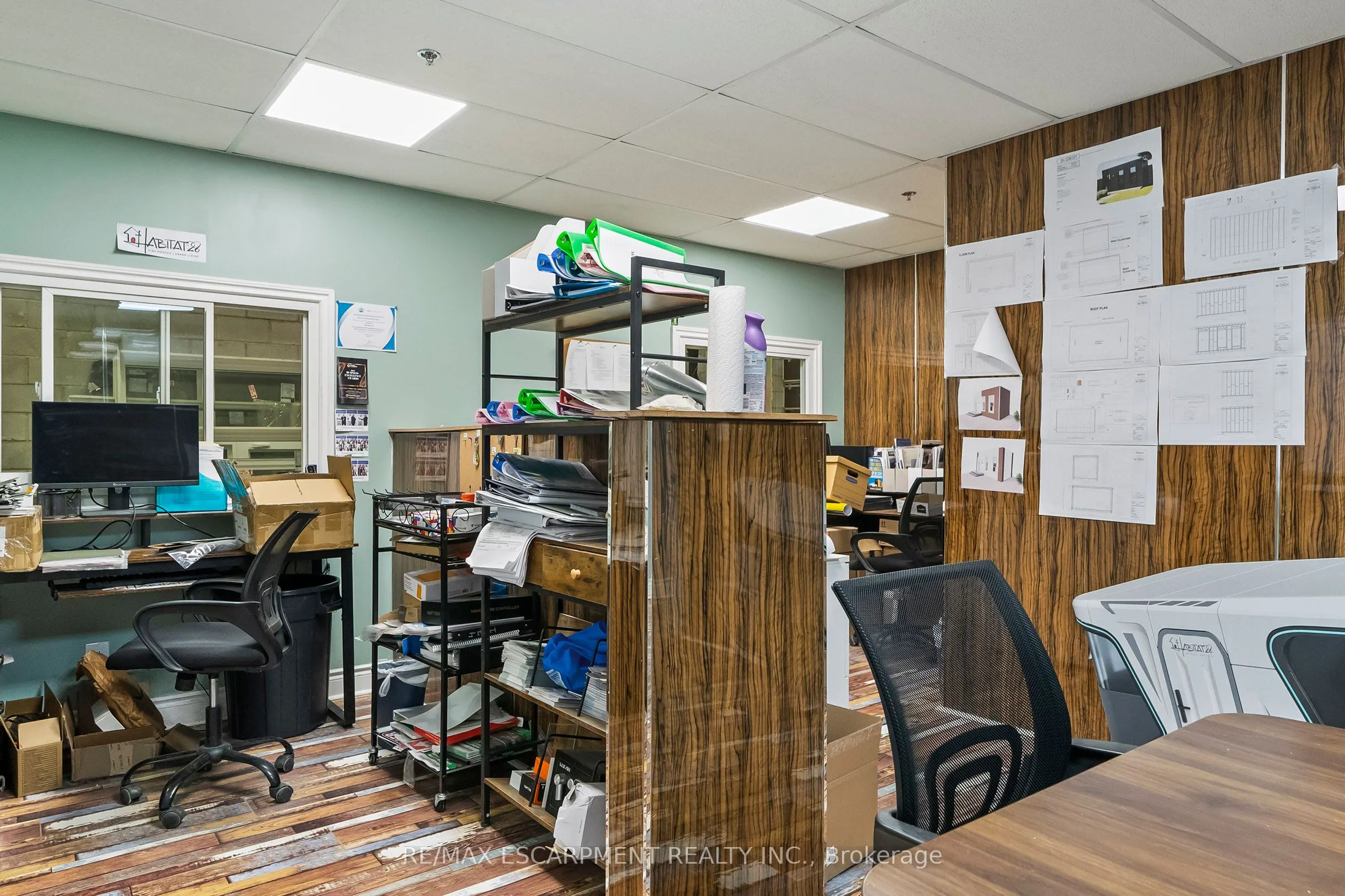 47 MORTON Avenue E, #3