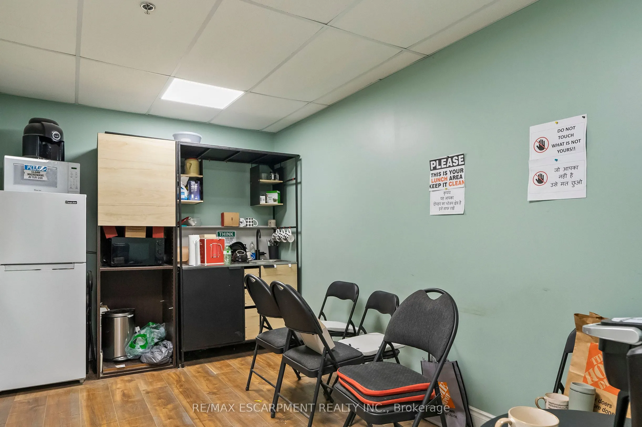 47 MORTON Avenue E, #3