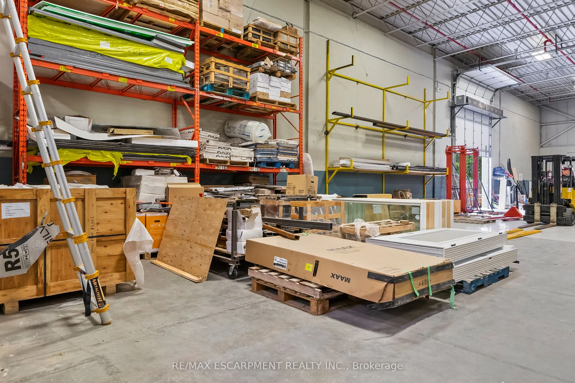 47 MORTON Avenue E, #3