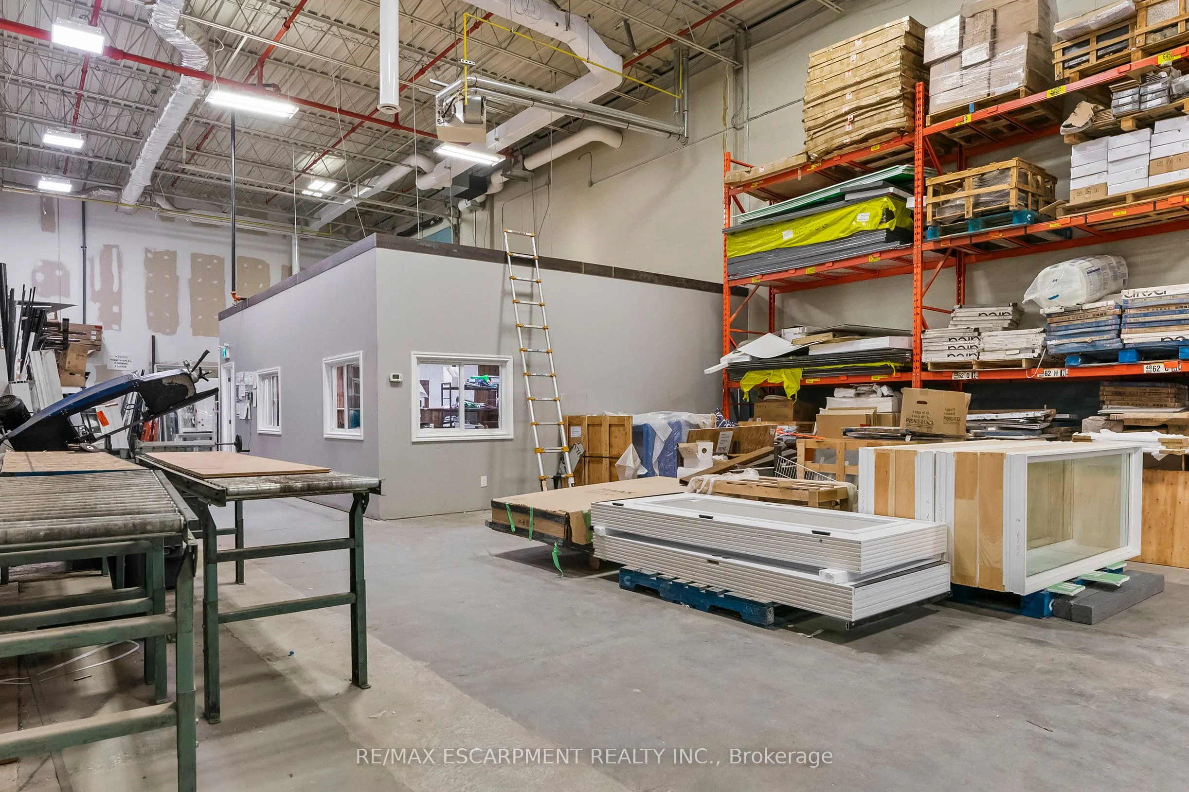 47 MORTON Avenue E, #3