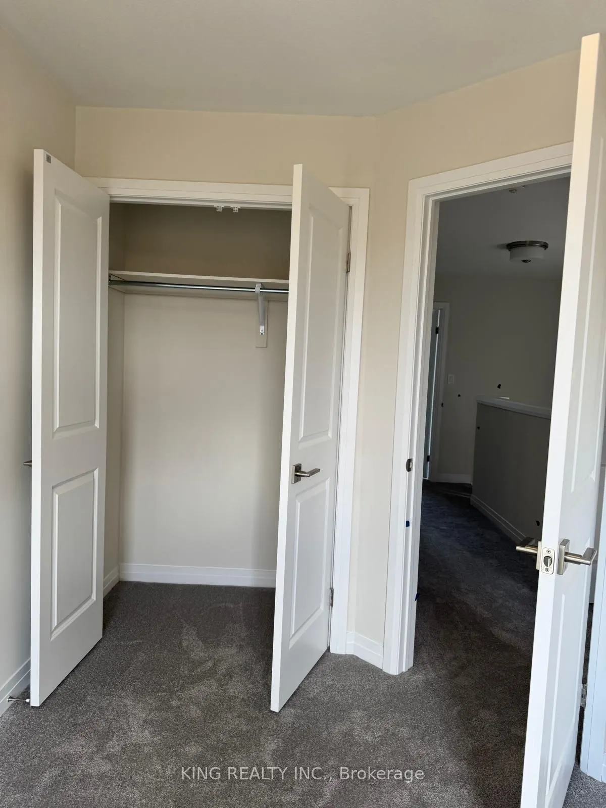 660 Colborne Street W, #38