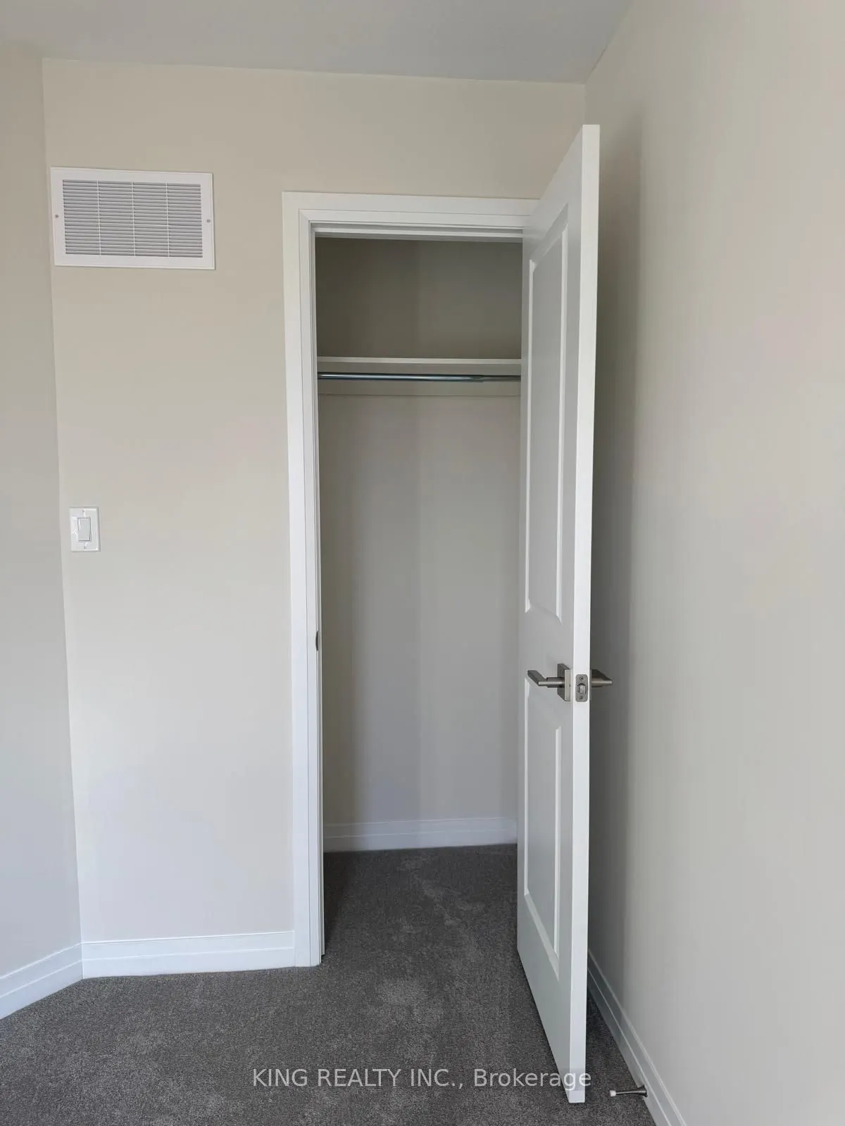 660 Colborne Street W, #38