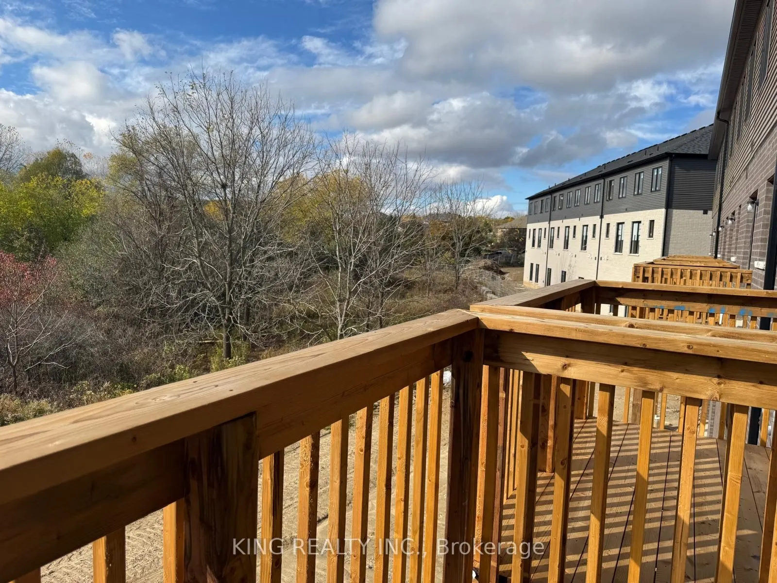 660 Colborne Street W, #38