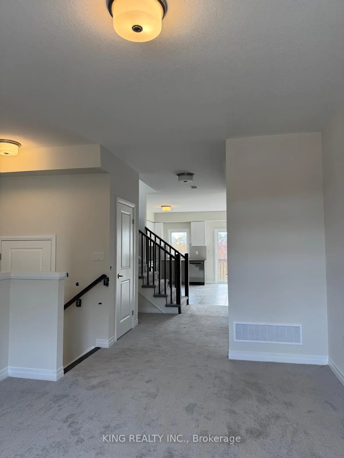 660 Colborne Street W, #38