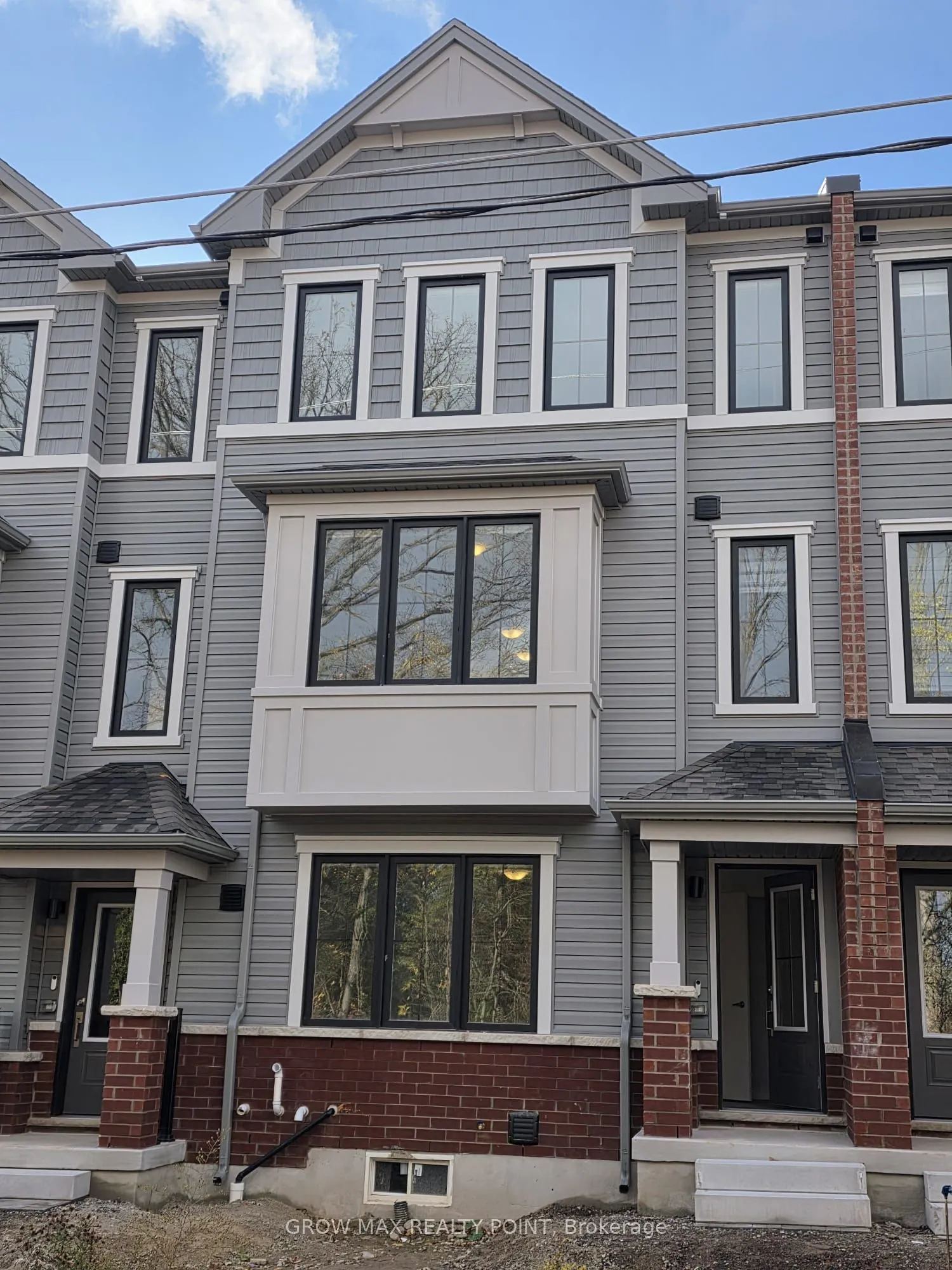 7 Kingbird Common, #3