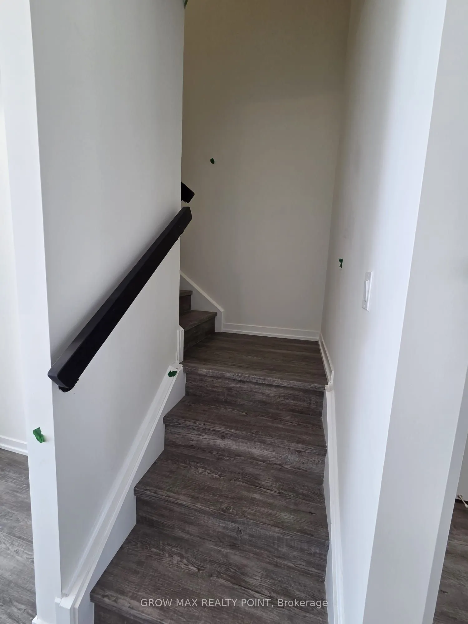 7 Kingbird Common, #3