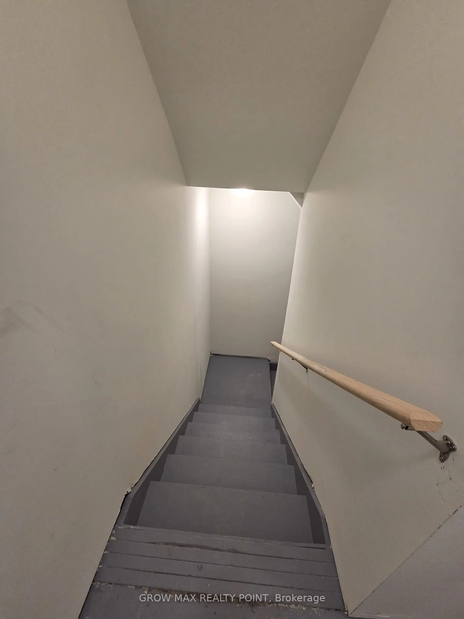 7 Kingbird Common, #3