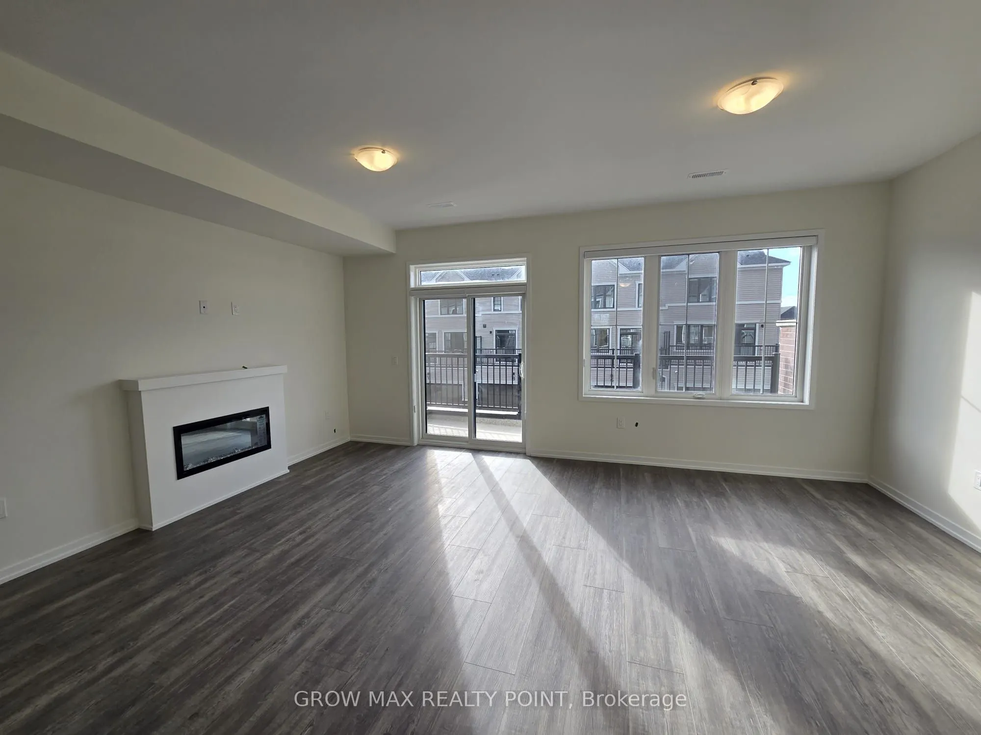 7 Kingbird Common, #3