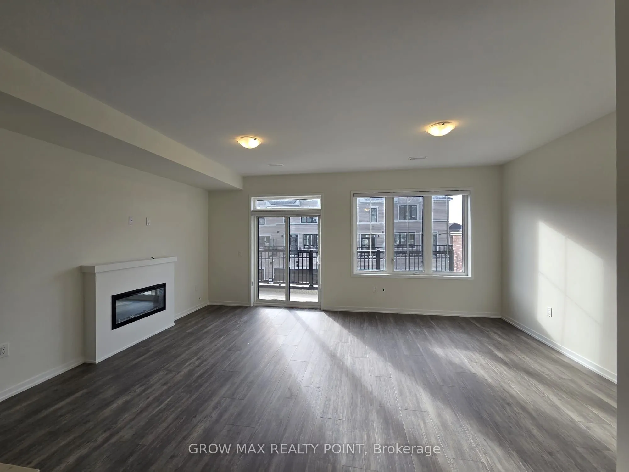 7 Kingbird Common, #3