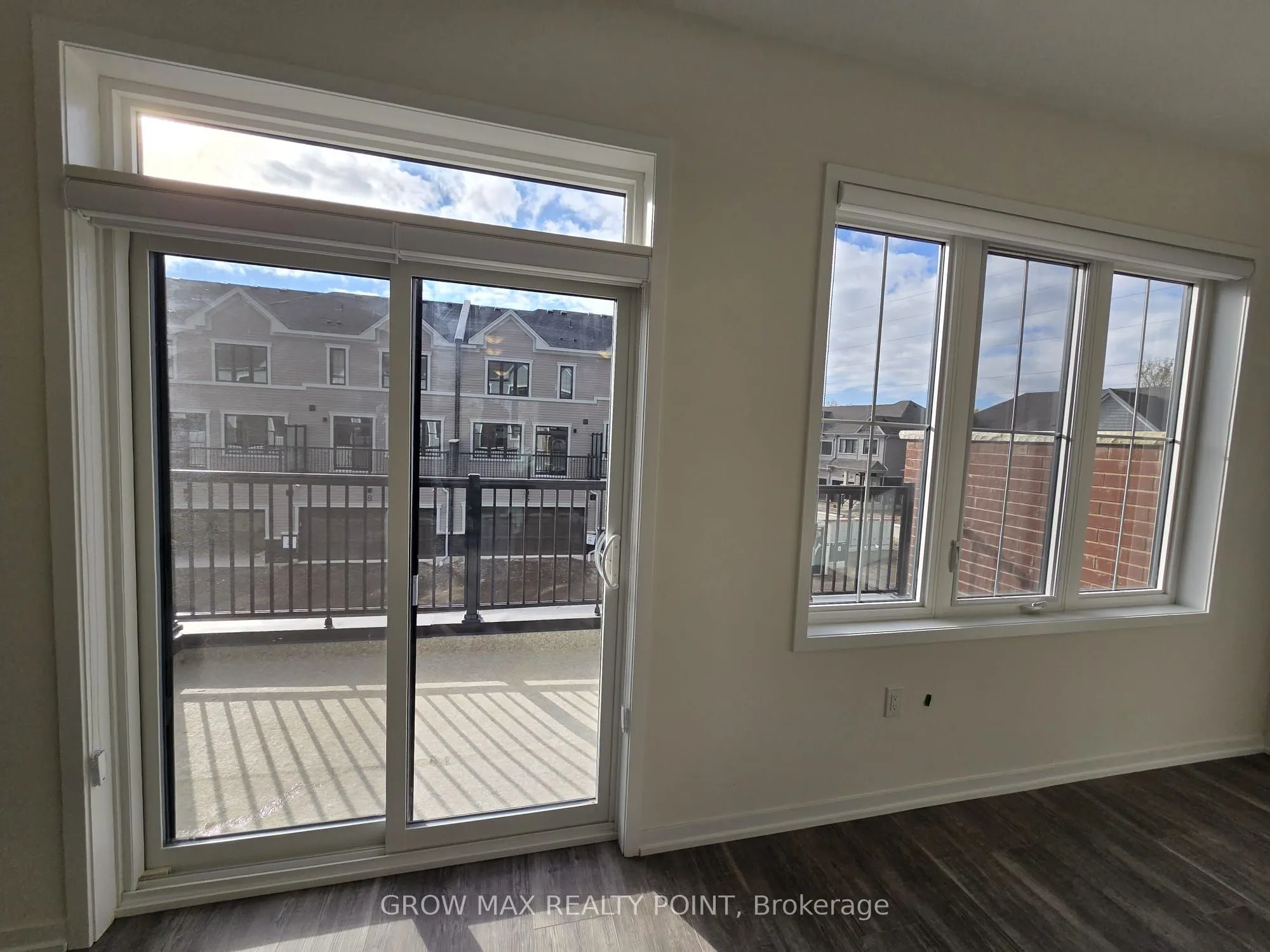 7 Kingbird Common, #3