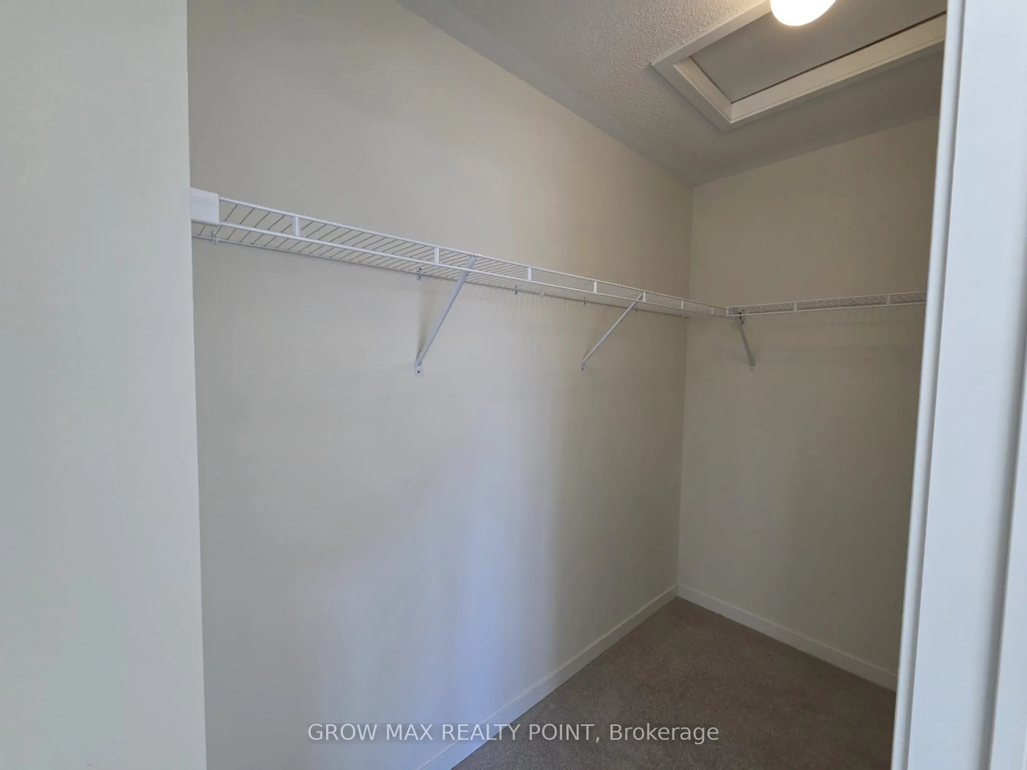 7 Kingbird Common, #3