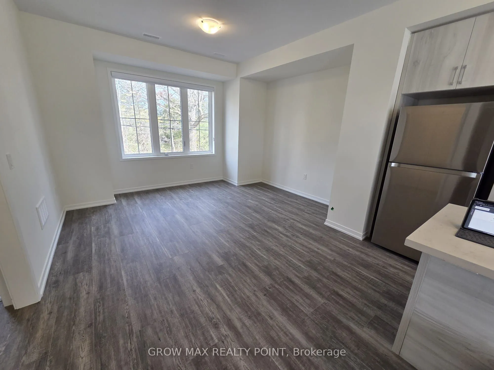 7 Kingbird Common, #3