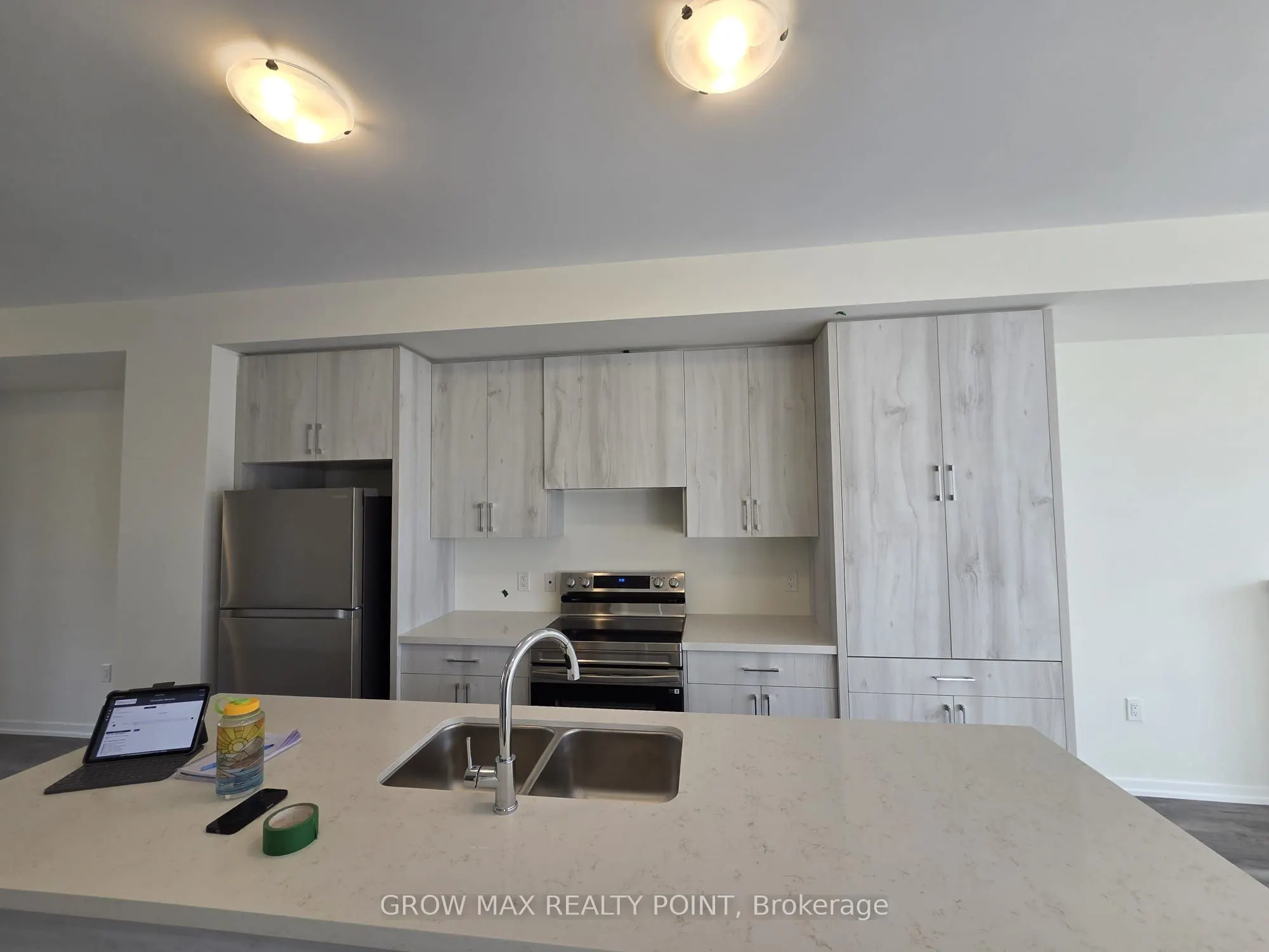 7 Kingbird Common, #3