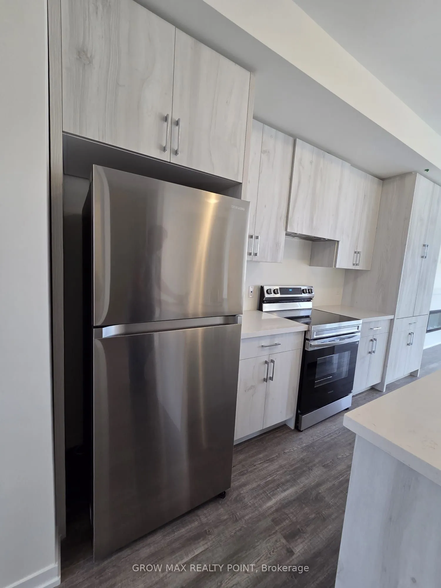 7 Kingbird Common, #3