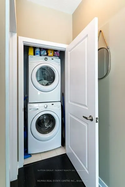 35 Southshore Crescent, #114