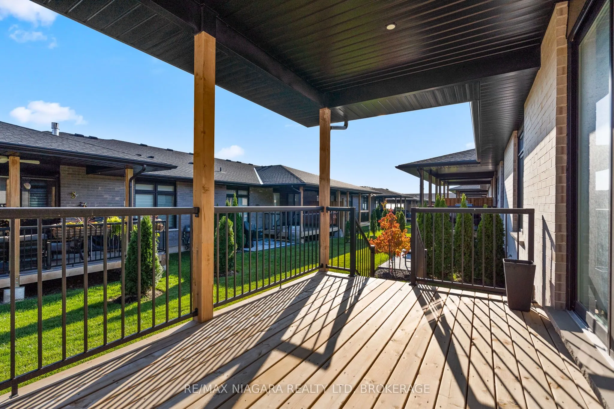 300 Richmond Street, #23