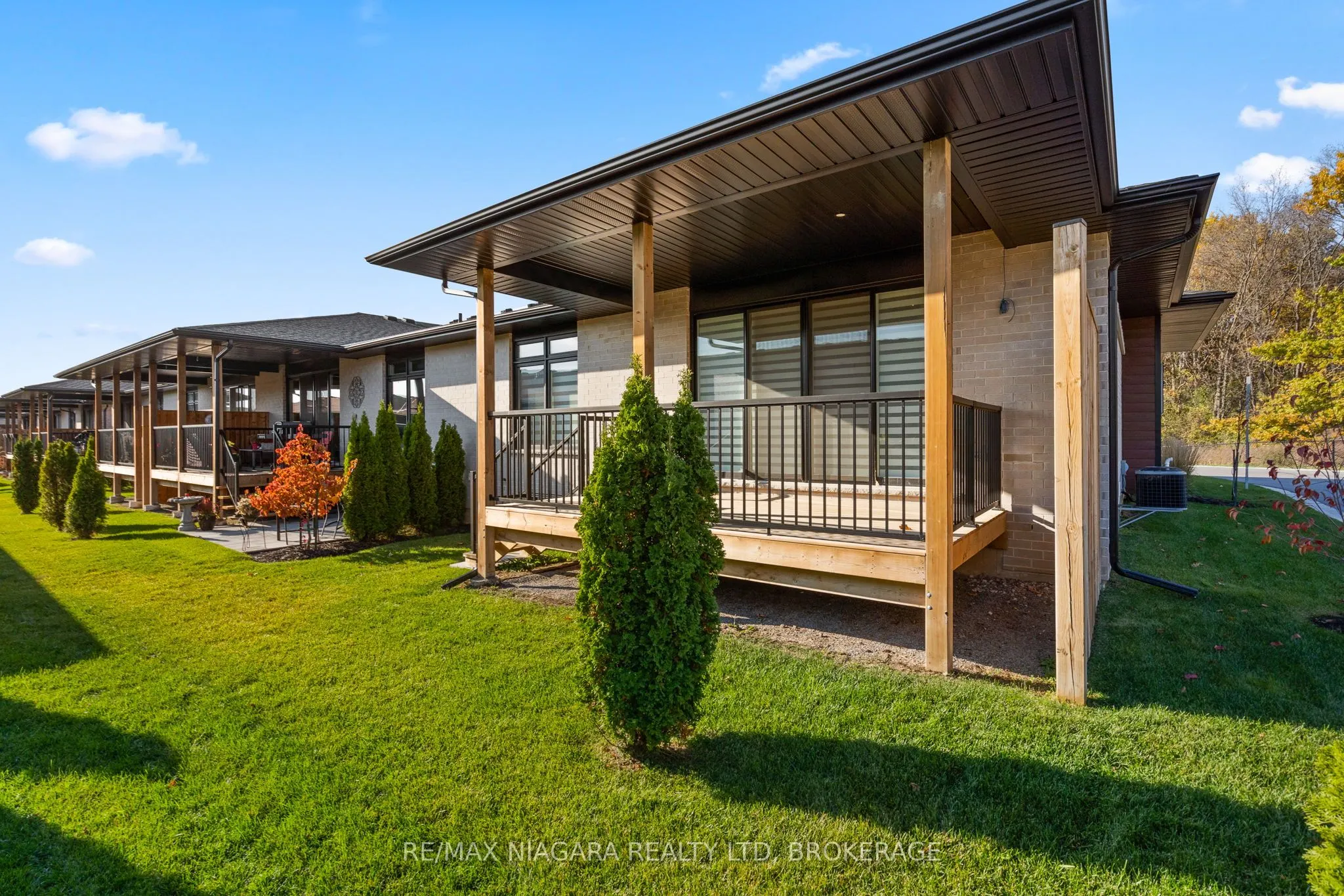 300 Richmond Street, #23