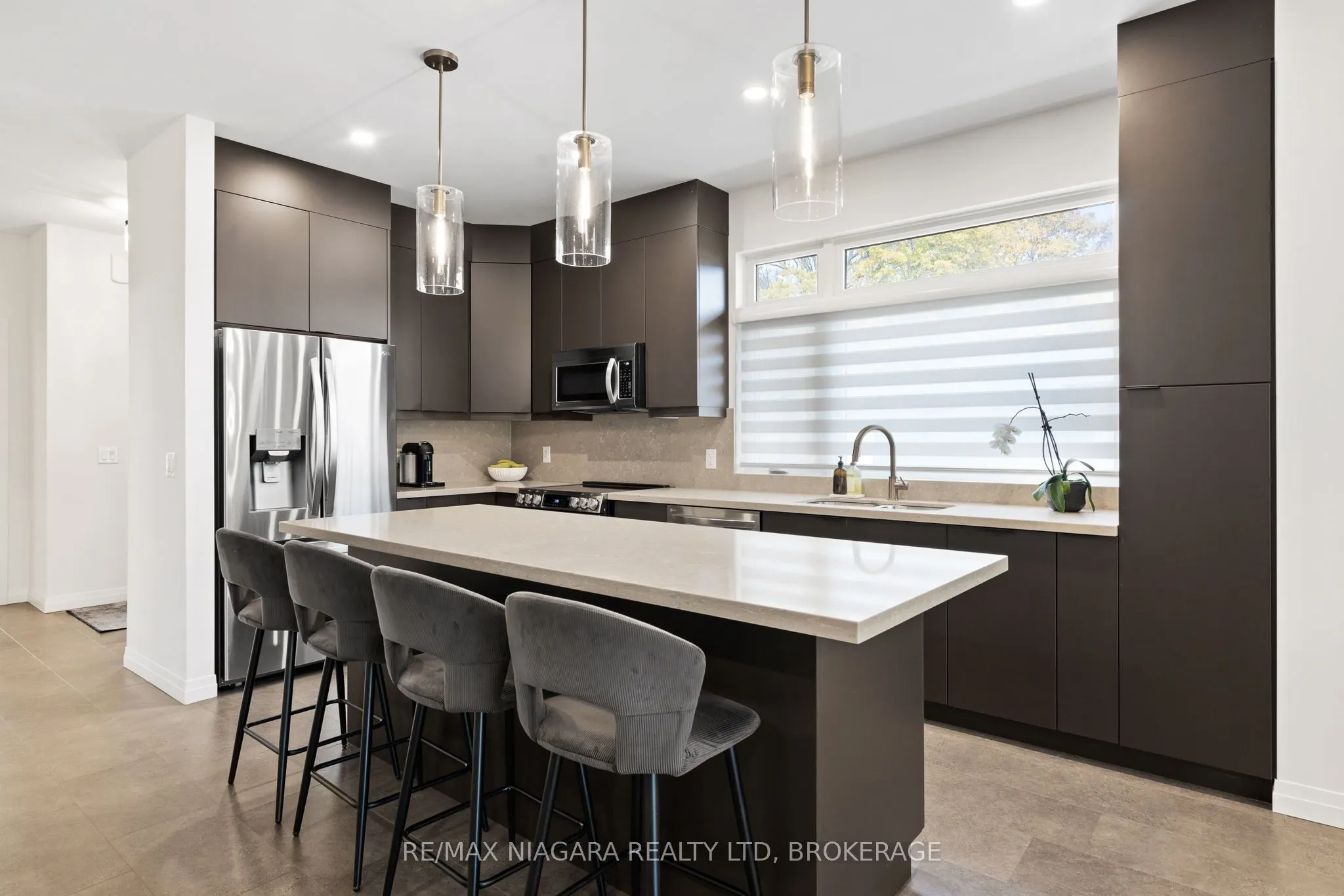 300 Richmond Street, #23