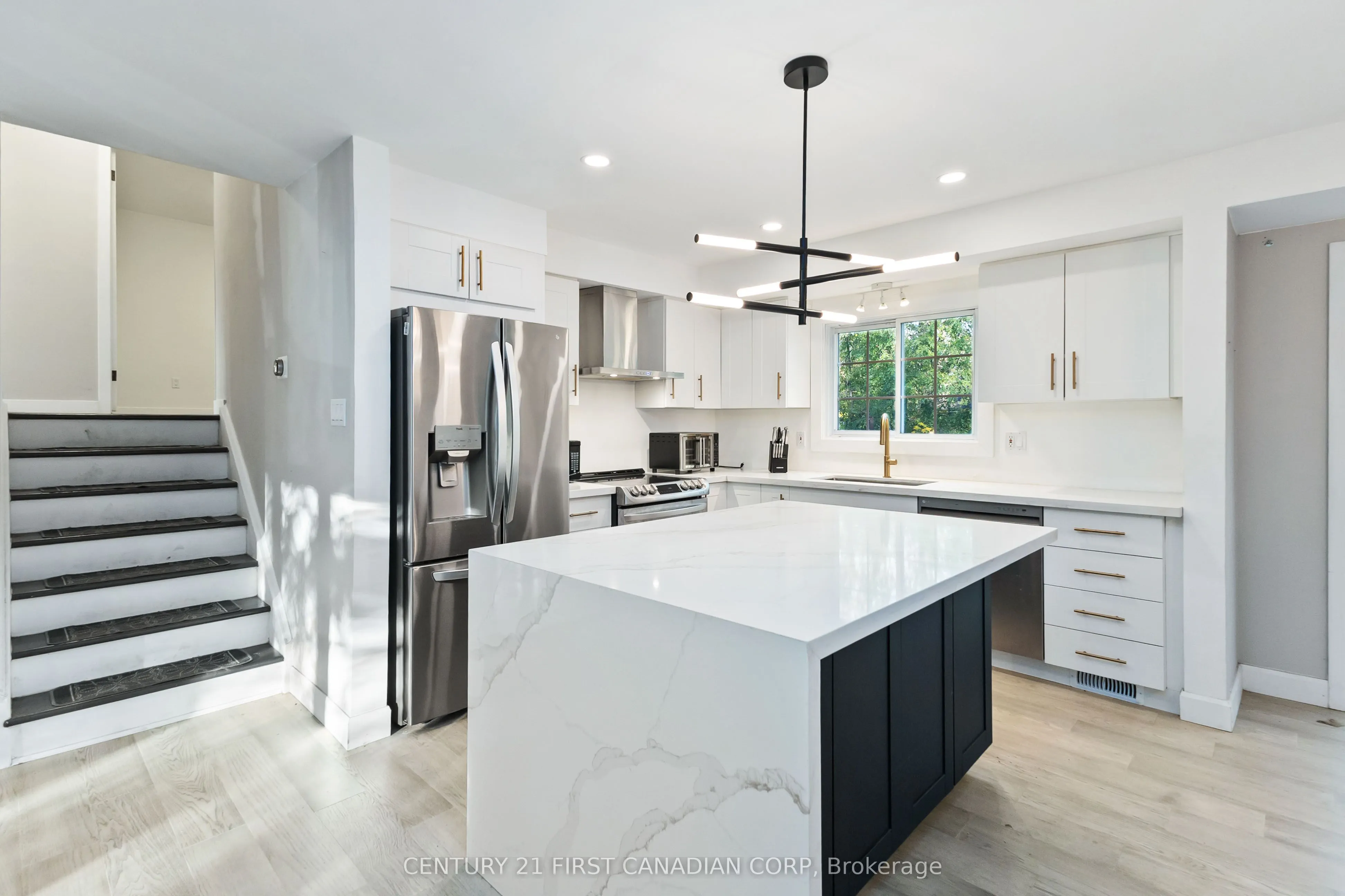 388 Fuller Place, #MAIN