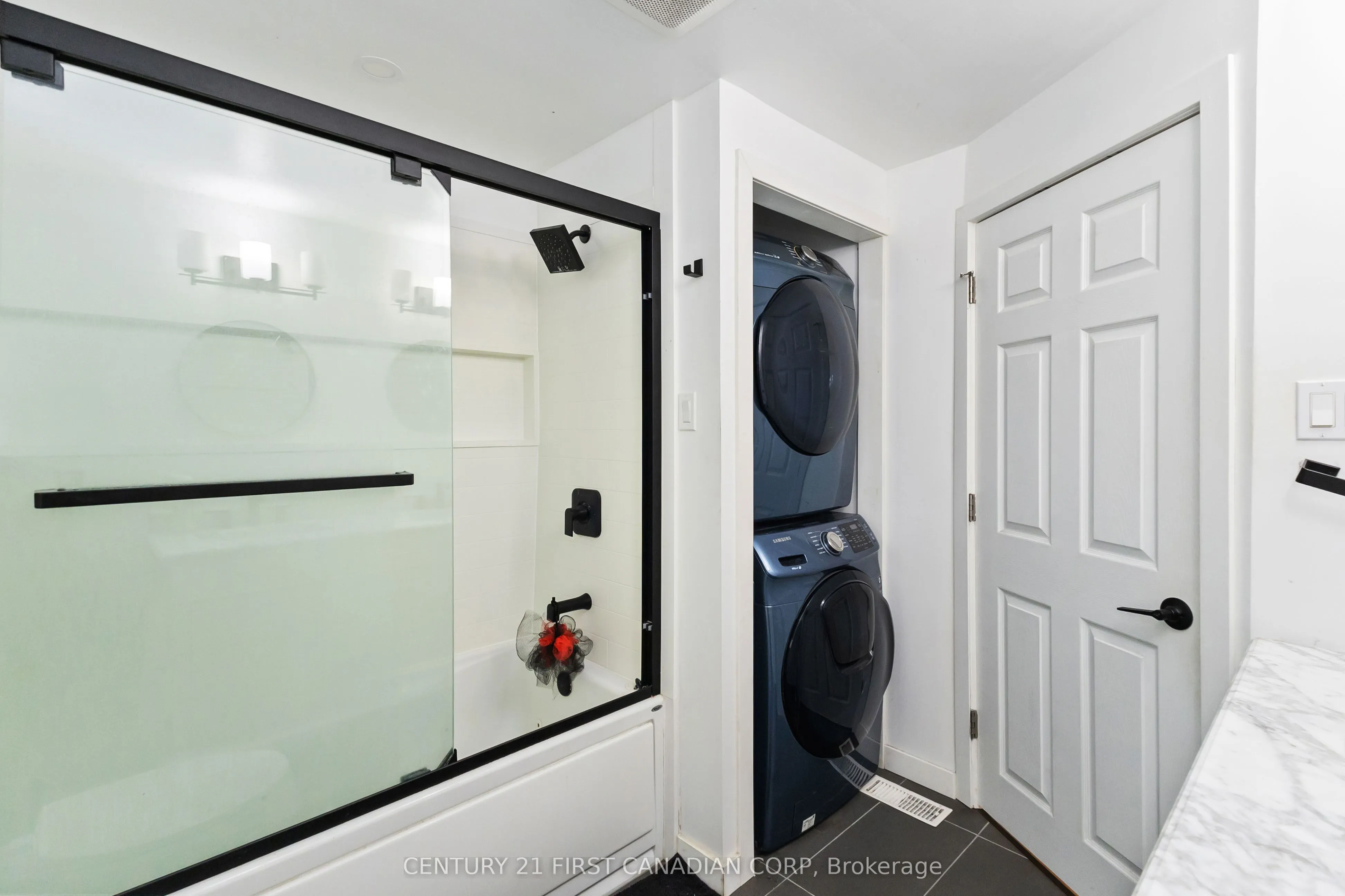 388 Fuller Place, #MAIN