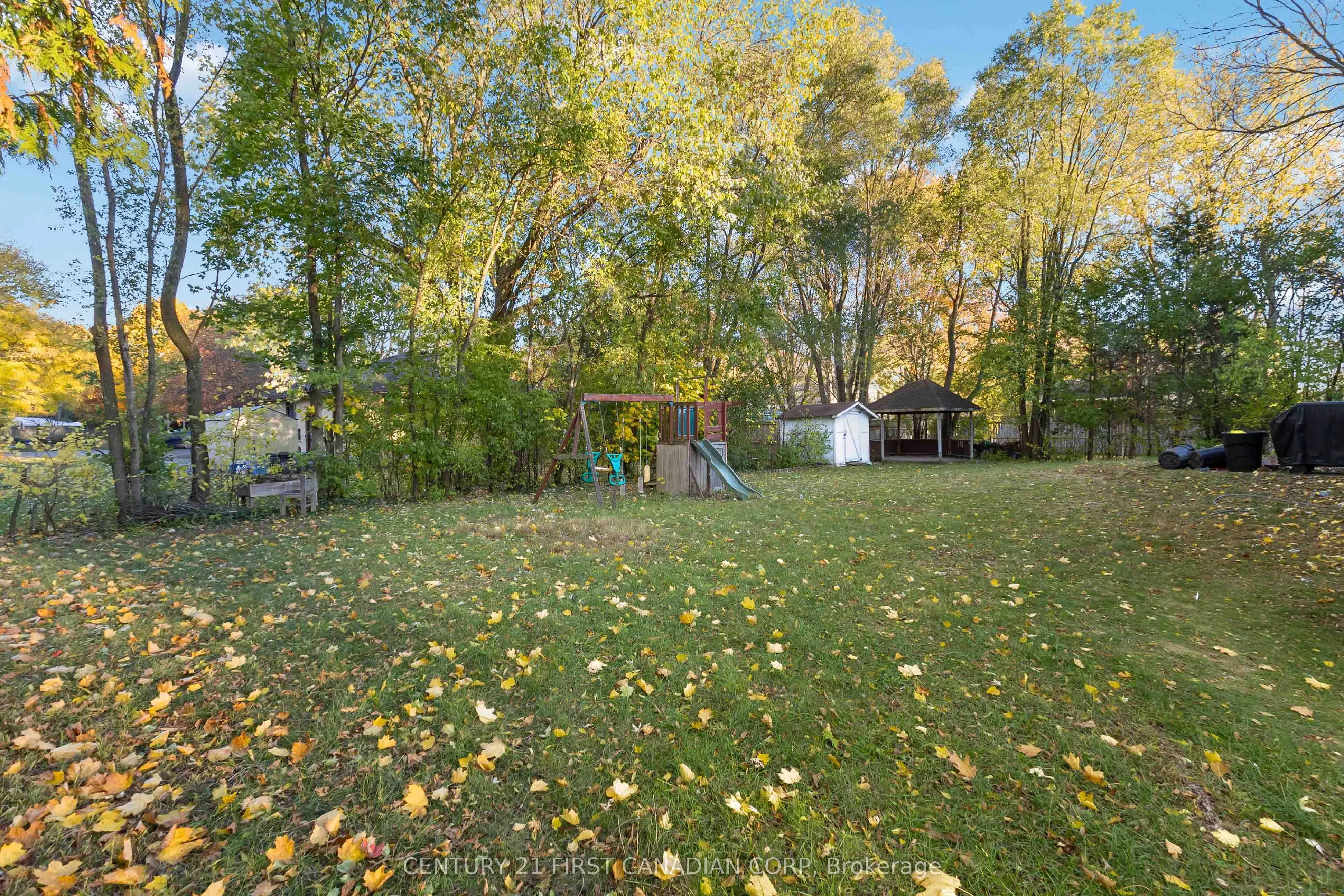 388 Fuller Place, #MAIN