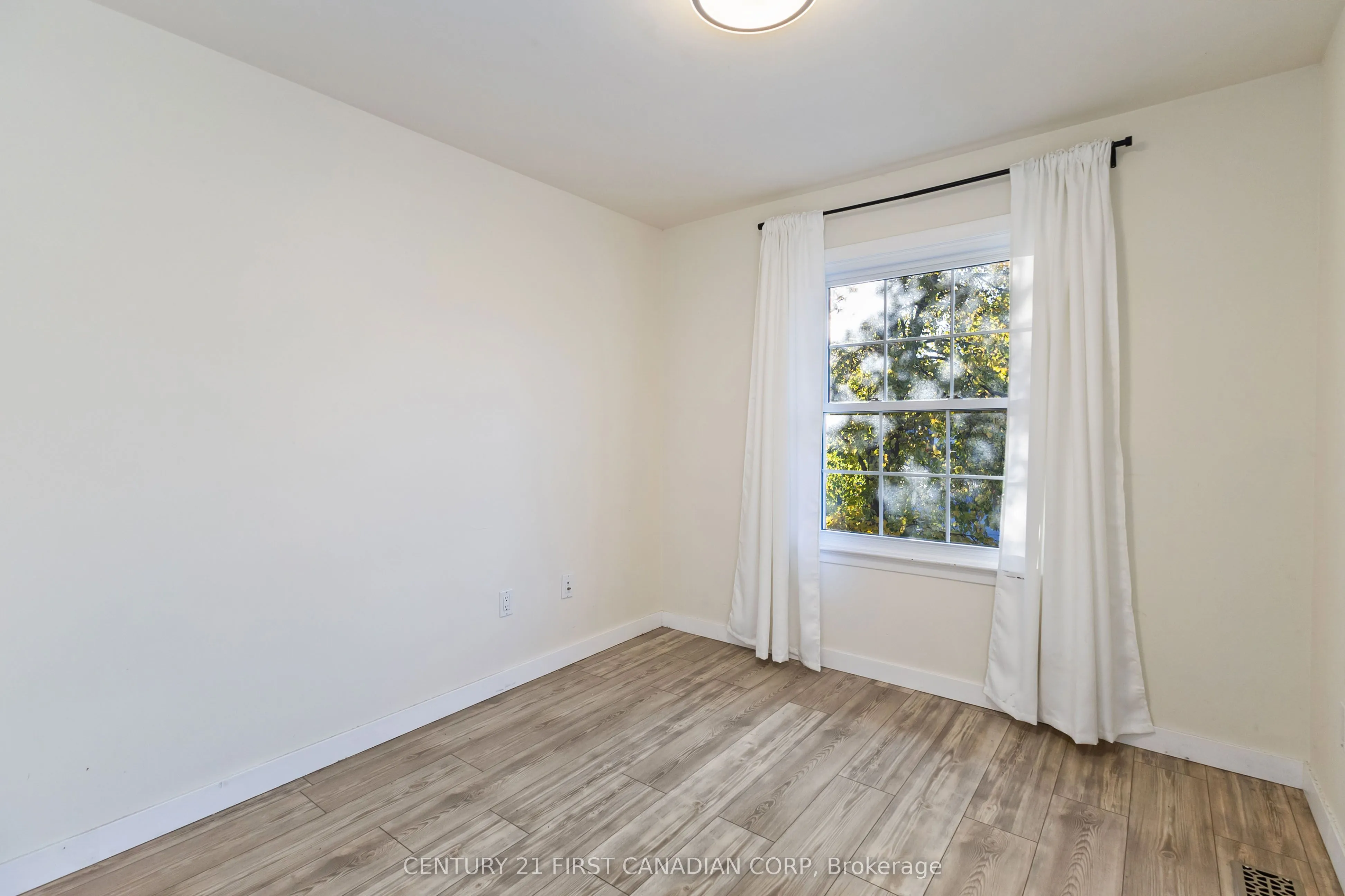 388 Fuller Place, #MAIN