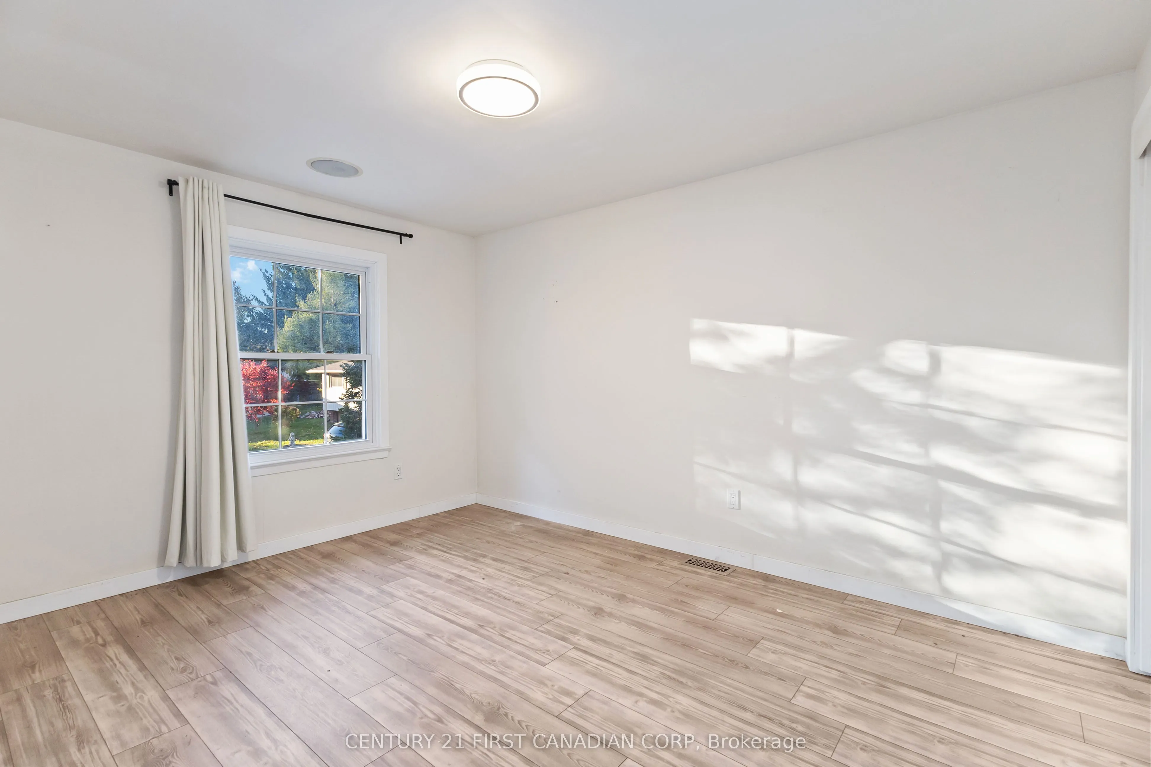 388 Fuller Place, #MAIN