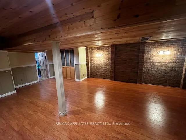 1781 Queensdale Avenue