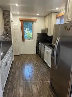 1781 Queensdale Avenue