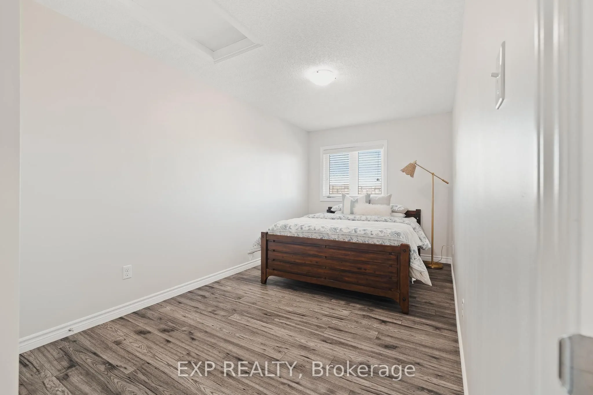 1989 Ottawa Street S, #47