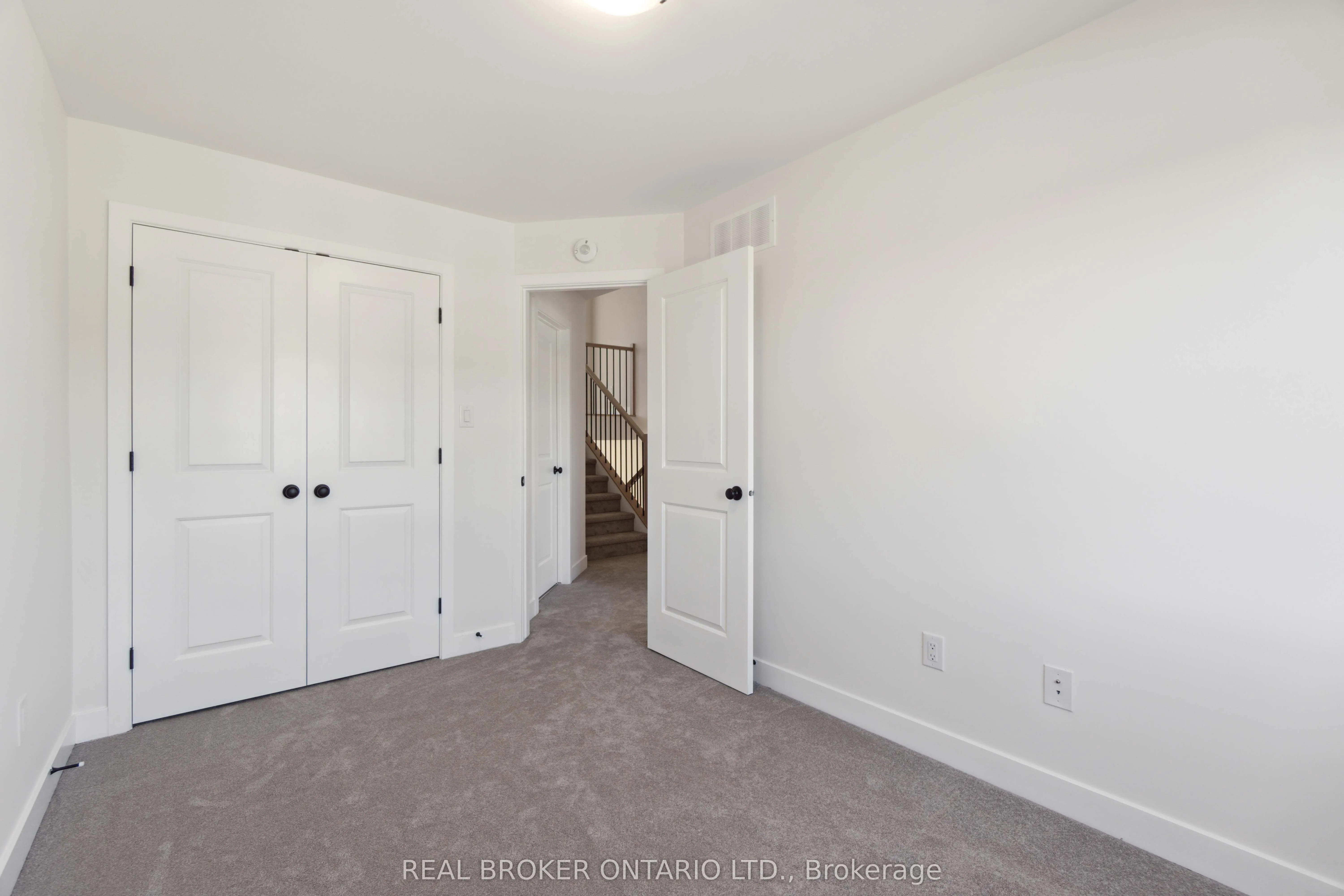 16 Margaret Graham Terrace